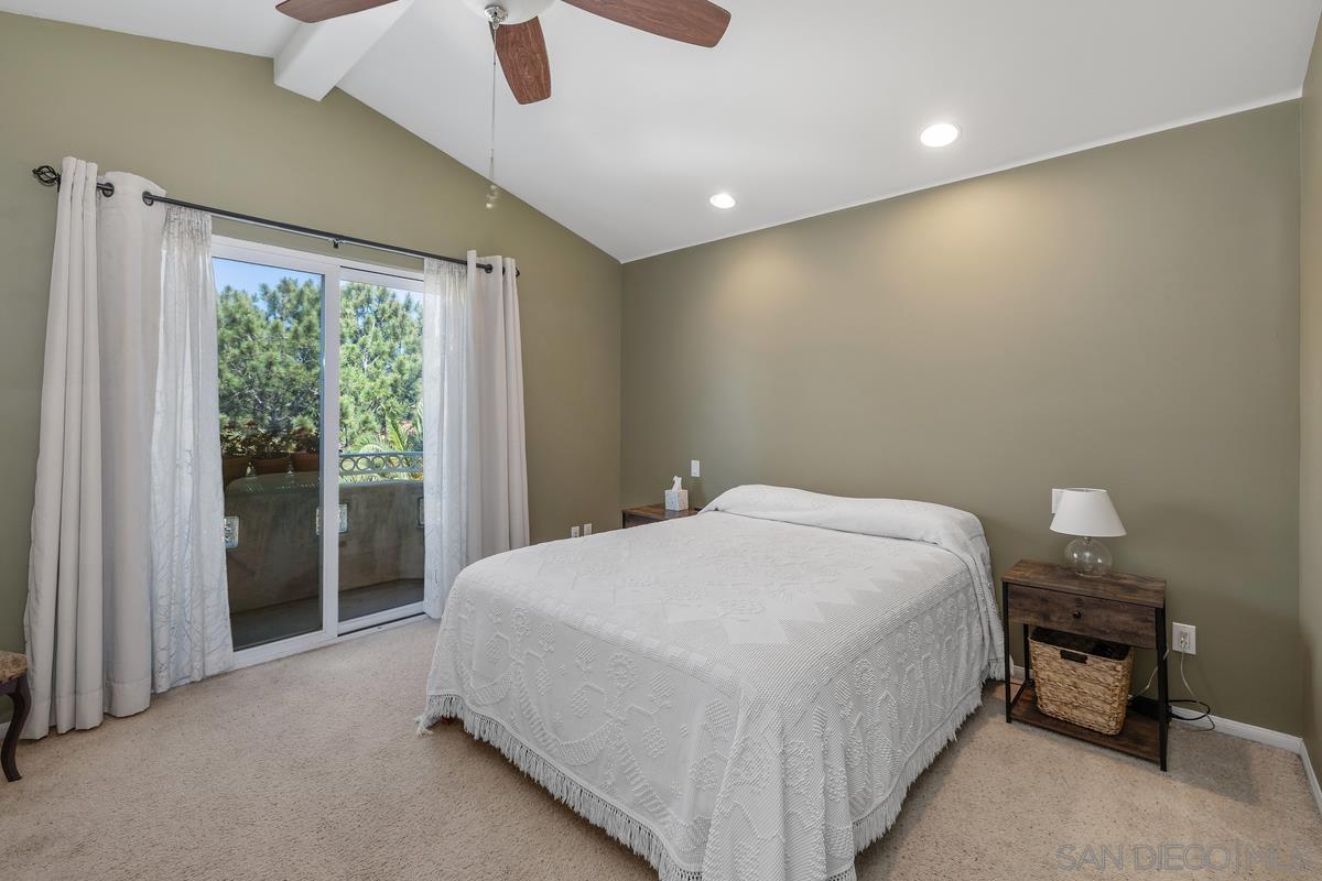 Detail Gallery Image 17 of 23 For 2125  Grand Ave., San Diego,  CA 92109 - 3 Beds | 3/1 Baths