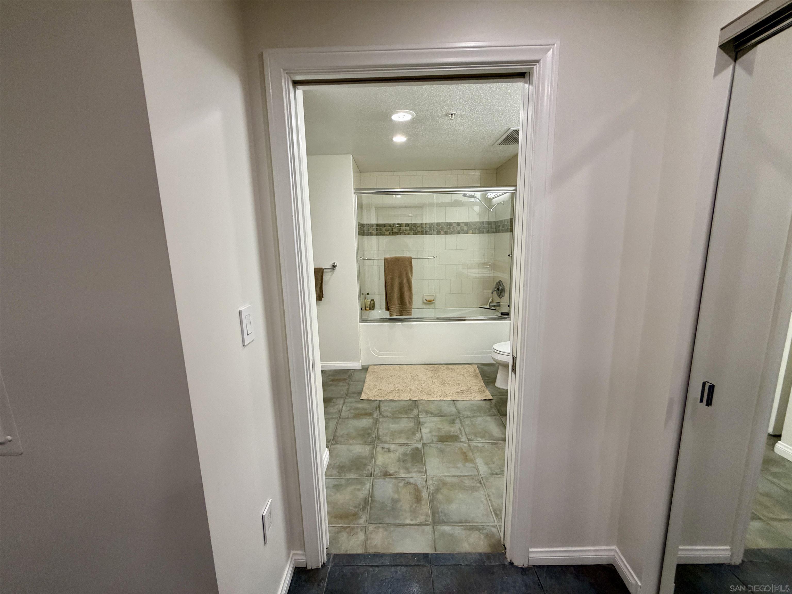 Detail Gallery Image 62 of 70 For 850  Beech St  214, San Diego,  CA 92101 - 1 Beds | 1 Baths