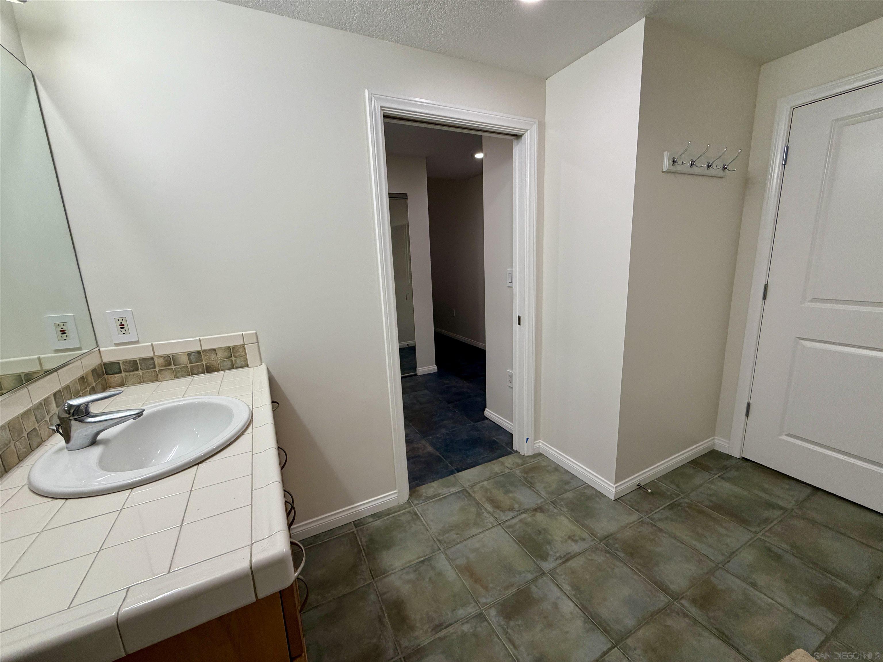 Detail Gallery Image 69 of 70 For 850  Beech St  214, San Diego,  CA 92101 - 1 Beds | 1 Baths