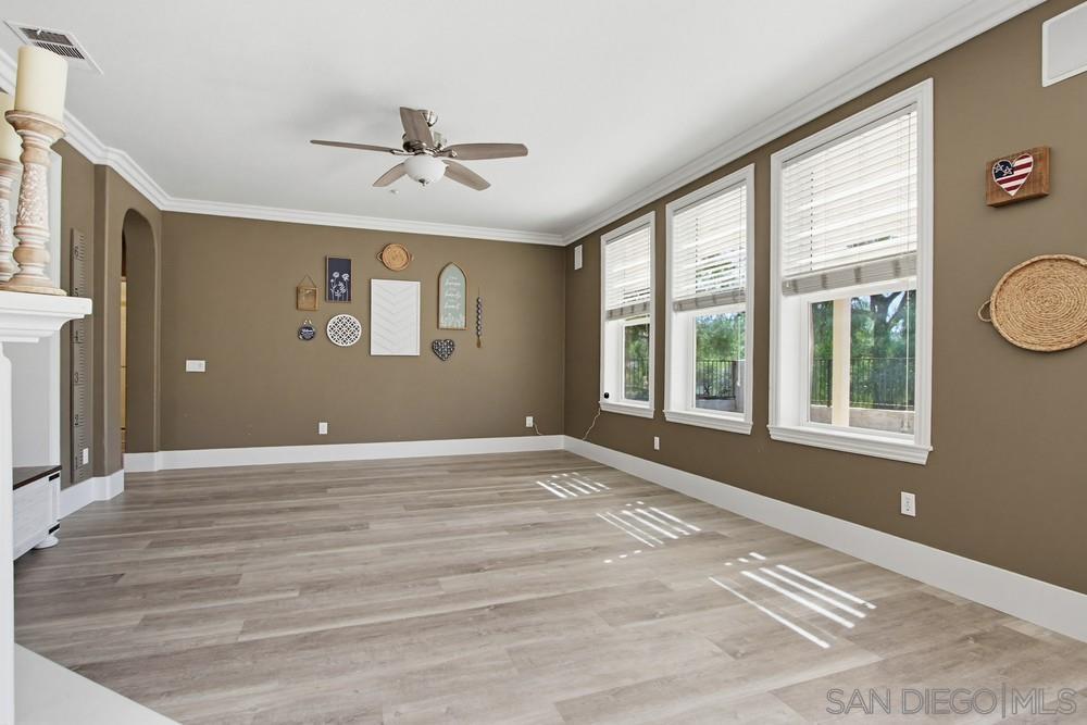 Detail Gallery Image 18 of 75 For Golden Oak Pl, Escondido,  CA 92027 - 5 Beds | 3 Baths