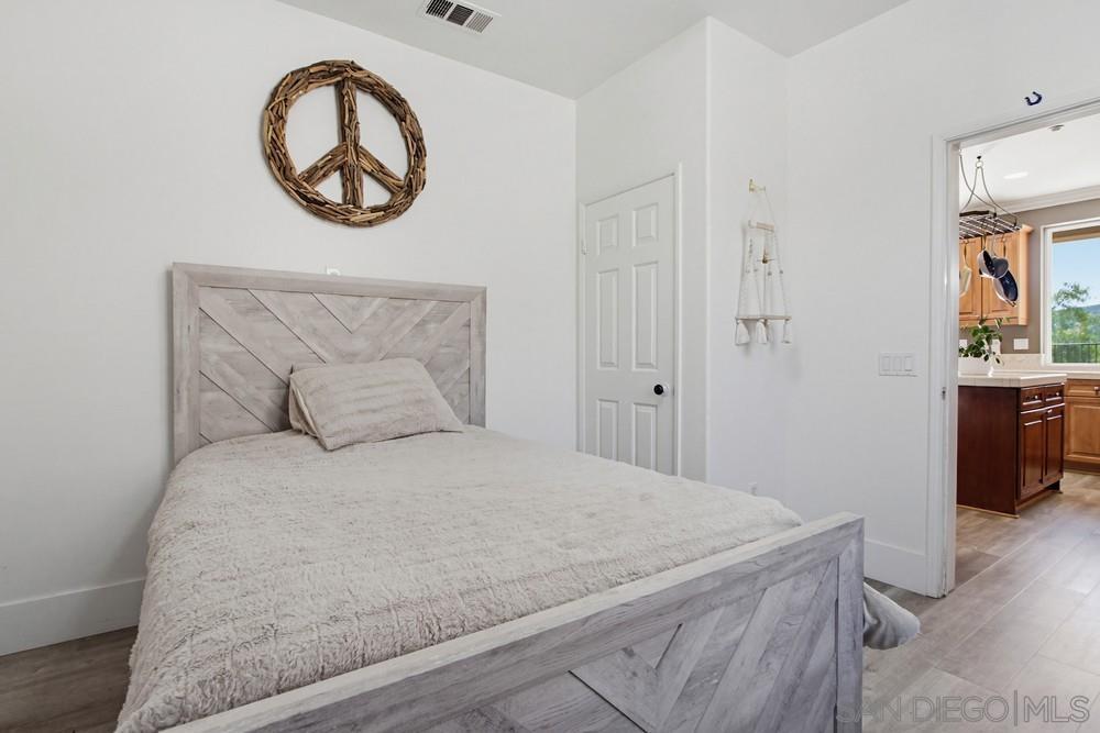 Detail Gallery Image 28 of 75 For Golden Oak Pl, Escondido,  CA 92027 - 5 Beds | 3 Baths