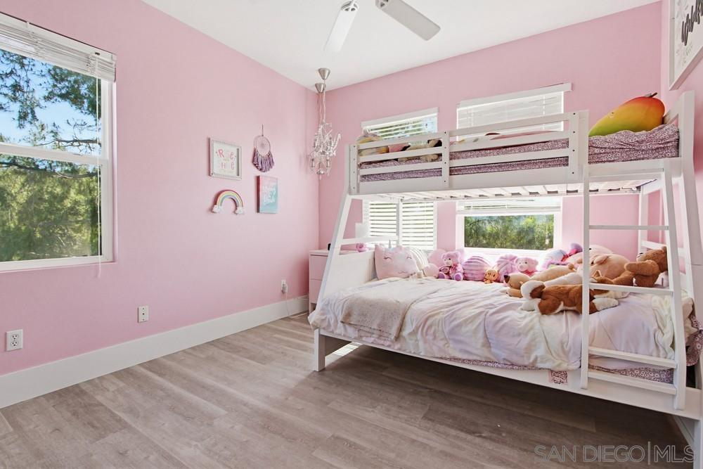 Detail Gallery Image 38 of 75 For Golden Oak Pl, Escondido,  CA 92027 - 5 Beds | 3 Baths