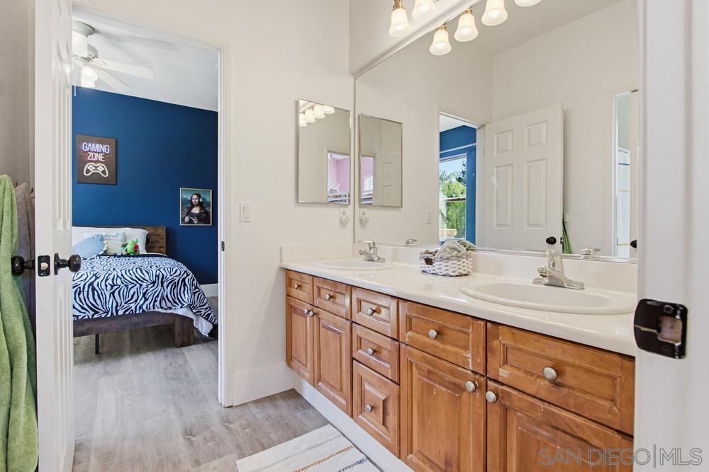 Detail Gallery Image 41 of 75 For Golden Oak Pl, Escondido,  CA 92027 - 5 Beds | 3 Baths