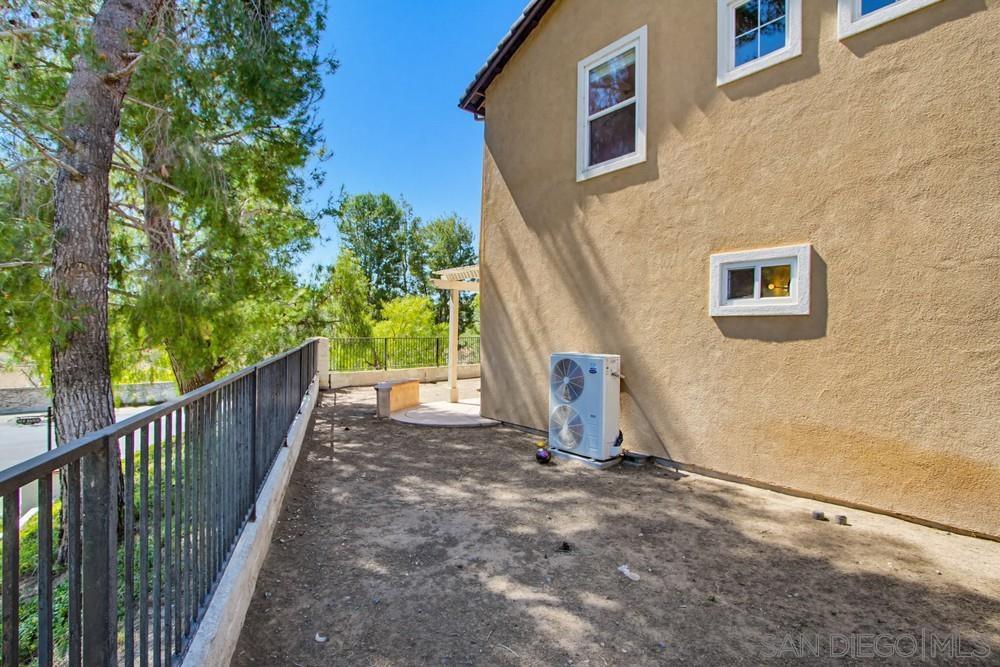 Detail Gallery Image 66 of 75 For Golden Oak Pl, Escondido,  CA 92027 - 5 Beds | 3 Baths