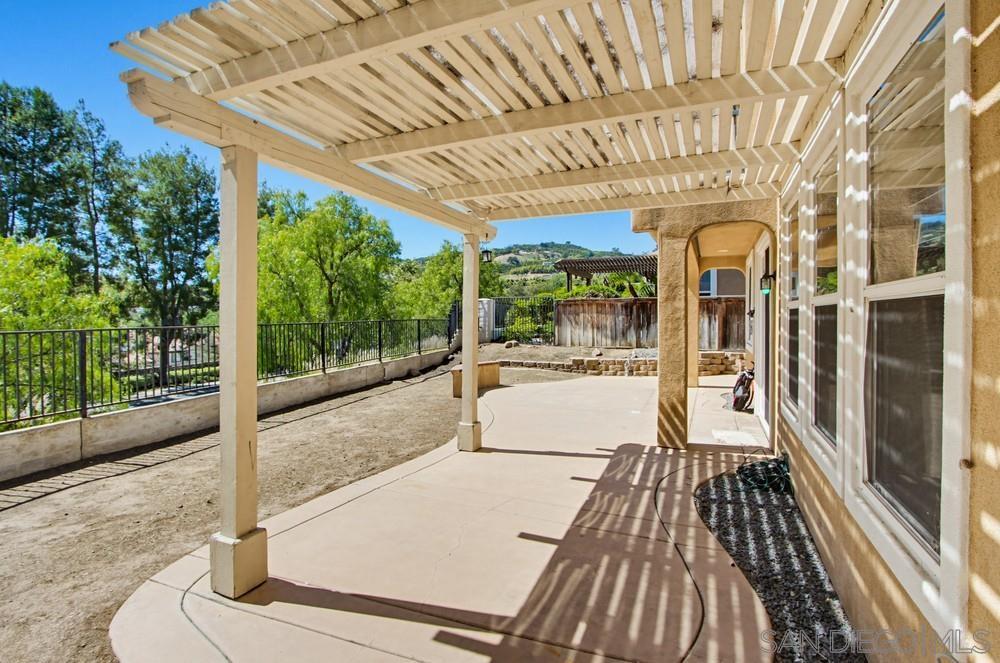 Detail Gallery Image 67 of 75 For Golden Oak Pl, Escondido,  CA 92027 - 5 Beds | 3 Baths