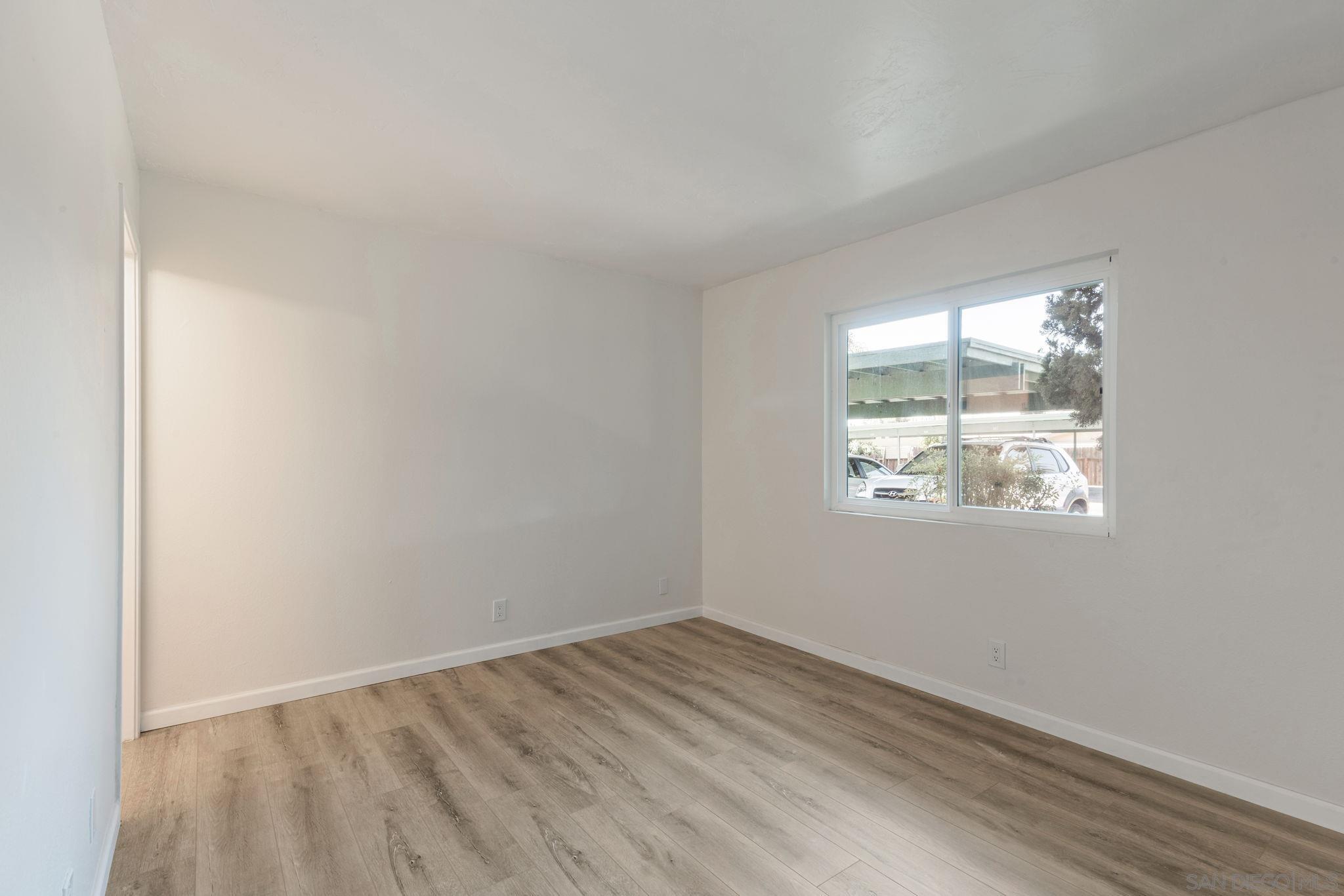 Detail Gallery Image 14 of 23 For 1811 E Grand Ave  #105,  Escondido,  CA 92027 - 2 Beds | 2 Baths