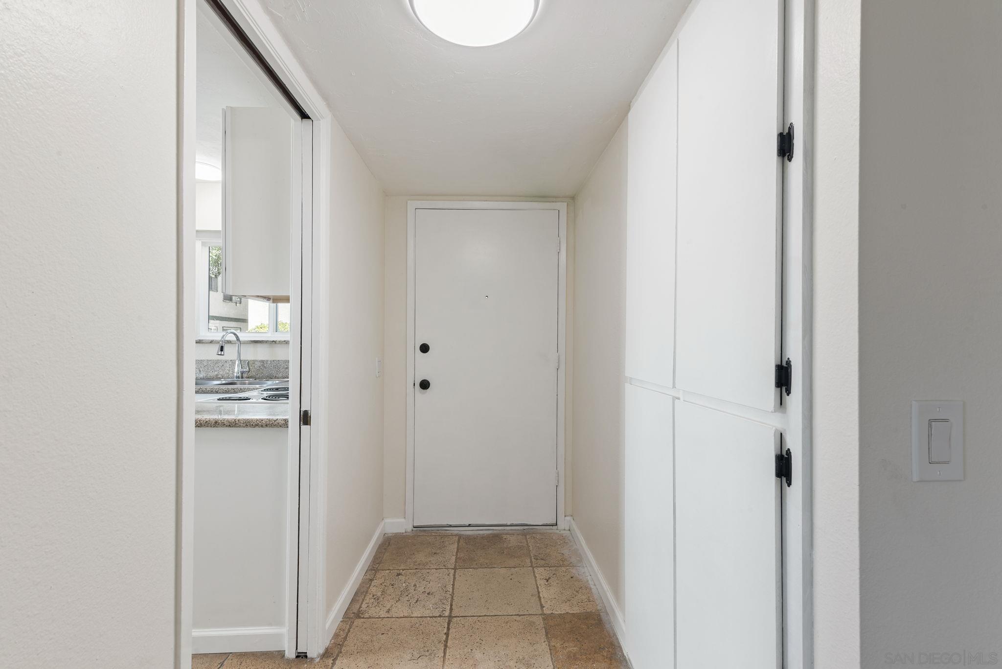 Detail Gallery Image 18 of 23 For 1811 E Grand Ave  #105,  Escondido,  CA 92027 - 2 Beds | 2 Baths