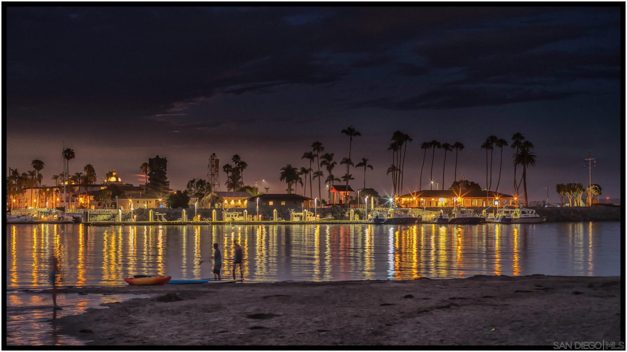 Detail Gallery Image 42 of 63 For 2980  Nichols St, San Diego,  CA 92106 - 4 Beds | 3 Baths