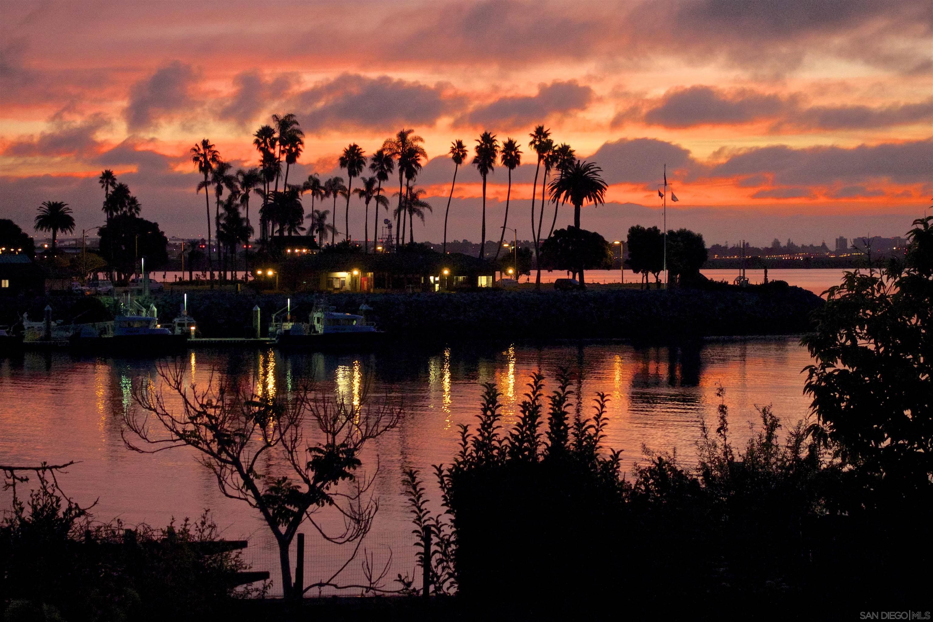 Detail Gallery Image 54 of 63 For 2980  Nichols St, San Diego,  CA 92106 - 4 Beds | 3 Baths