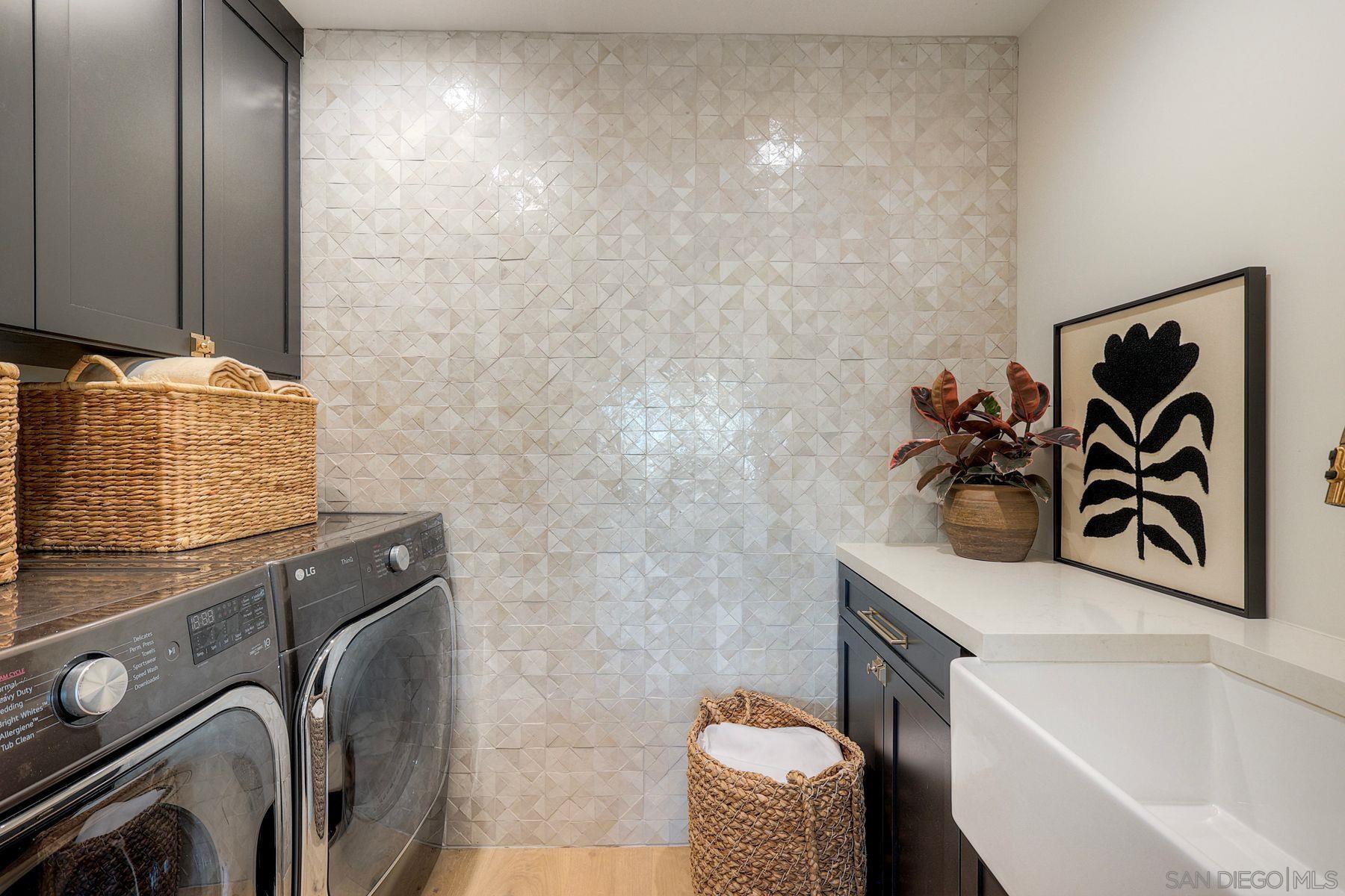 Detail Gallery Image 55 of 63 For 2980  Nichols St, San Diego,  CA 92106 - 4 Beds | 3 Baths