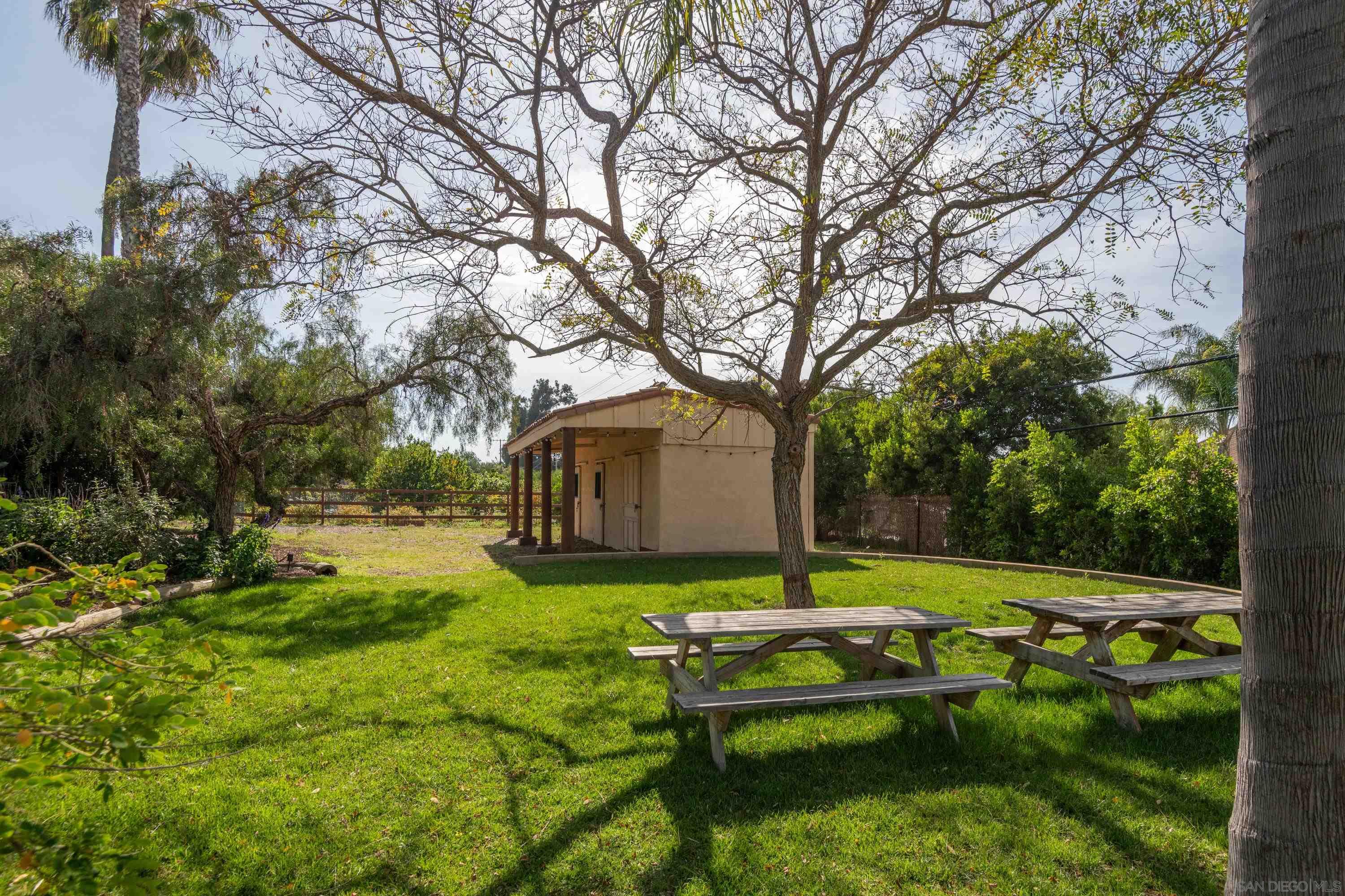Detail Gallery Image 29 of 31 For 18044  Loma Alegre, Rancho Santa Fe,  CA 92067 - 6 Beds | 6/1 Baths