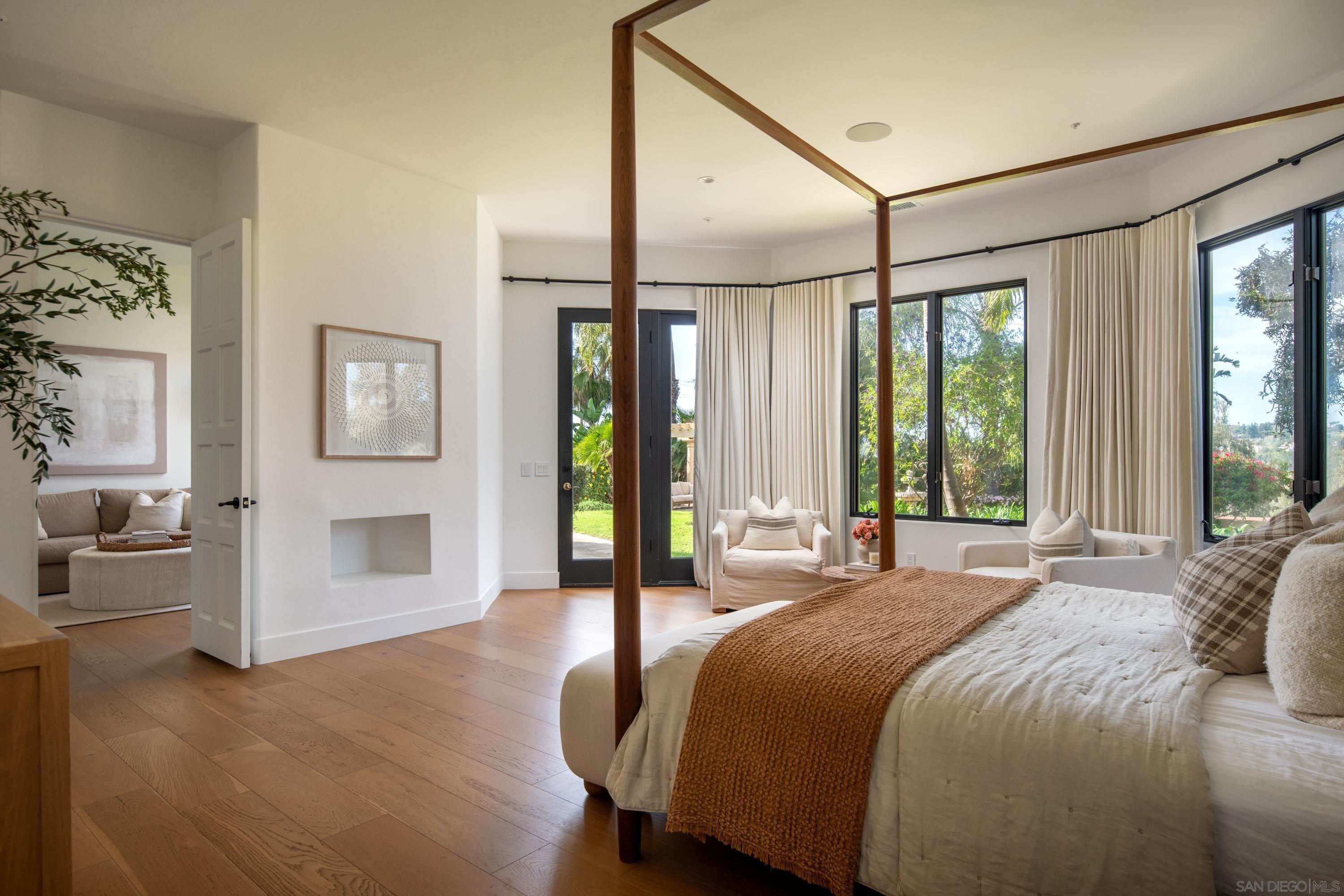 Detail Gallery Image 6 of 31 For 18044  Loma Alegre, Rancho Santa Fe,  CA 92067 - 6 Beds | 6/1 Baths