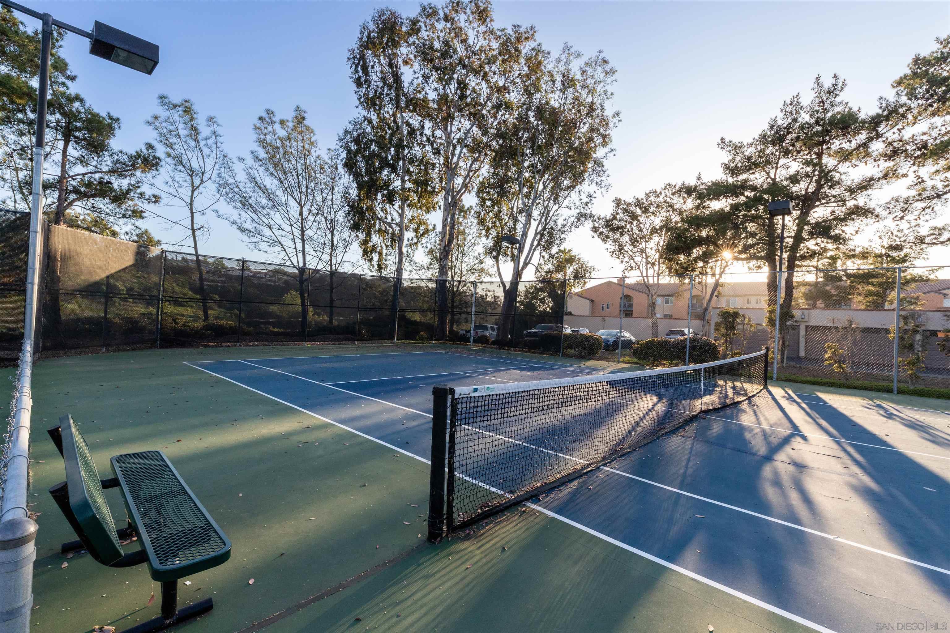 Detail Gallery Image 28 of 42 For 7160  Shoreline Dr.  #4303,  San Diego,  CA 92122 - 1 Beds | 1 Baths