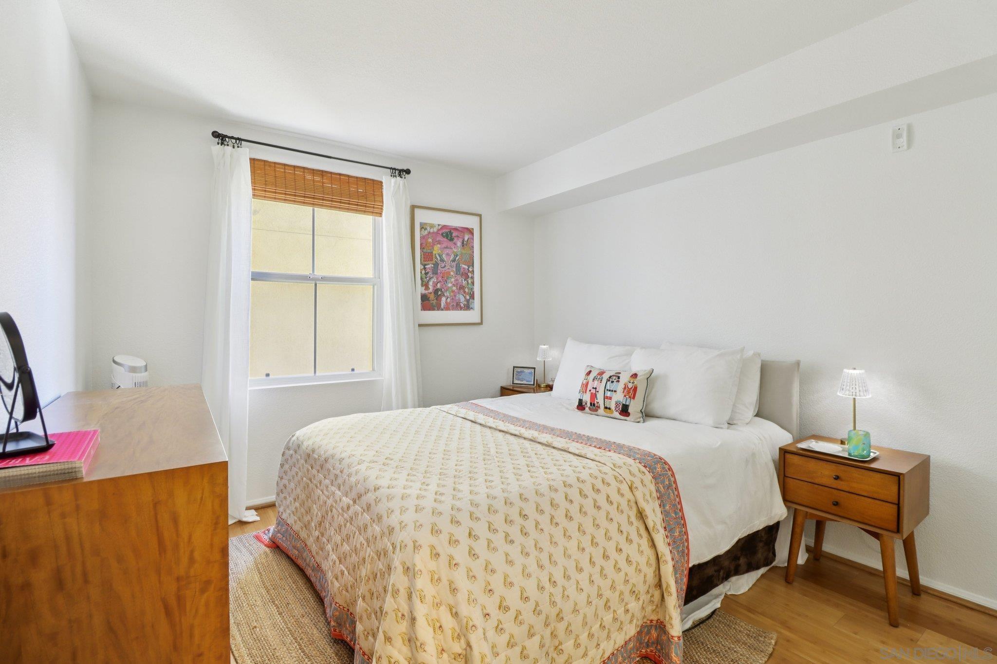 Detail Gallery Image 14 of 42 For 1970  Columbia Street  #301,  San Diego,  CA 92101 - 1 Beds | 1 Baths