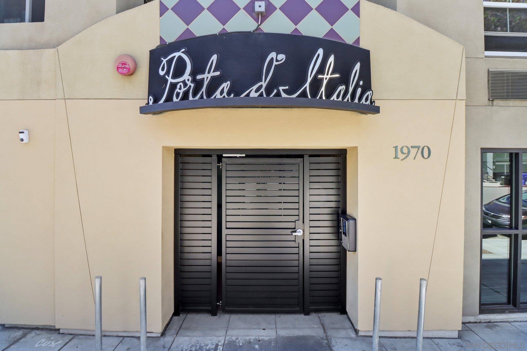 Detail Gallery Image 30 of 42 For 1970  Columbia Street  #301,  San Diego,  CA 92101 - 1 Beds | 1 Baths