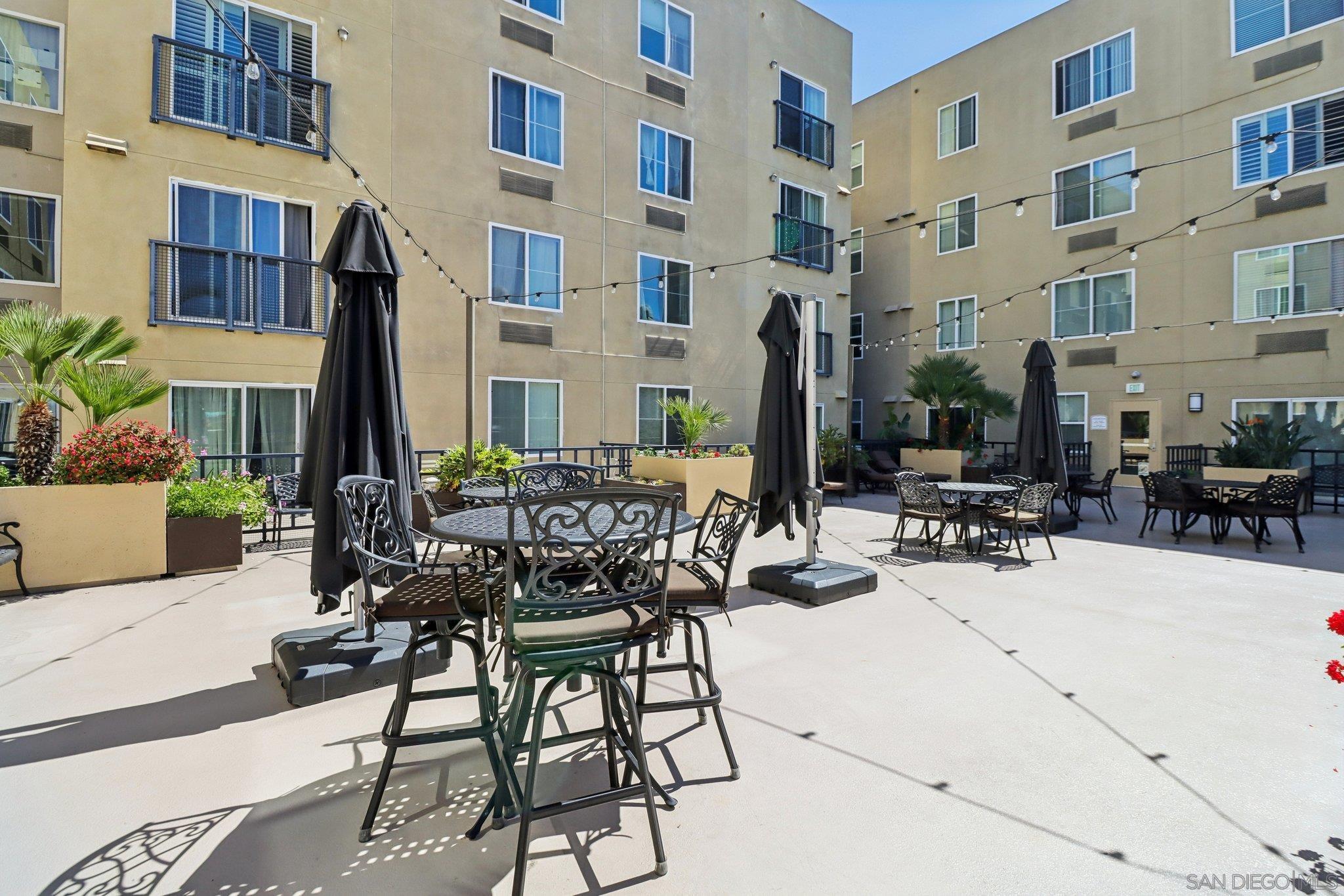 Detail Gallery Image 39 of 42 For 1970  Columbia Street  #301,  San Diego,  CA 92101 - 1 Beds | 1 Baths