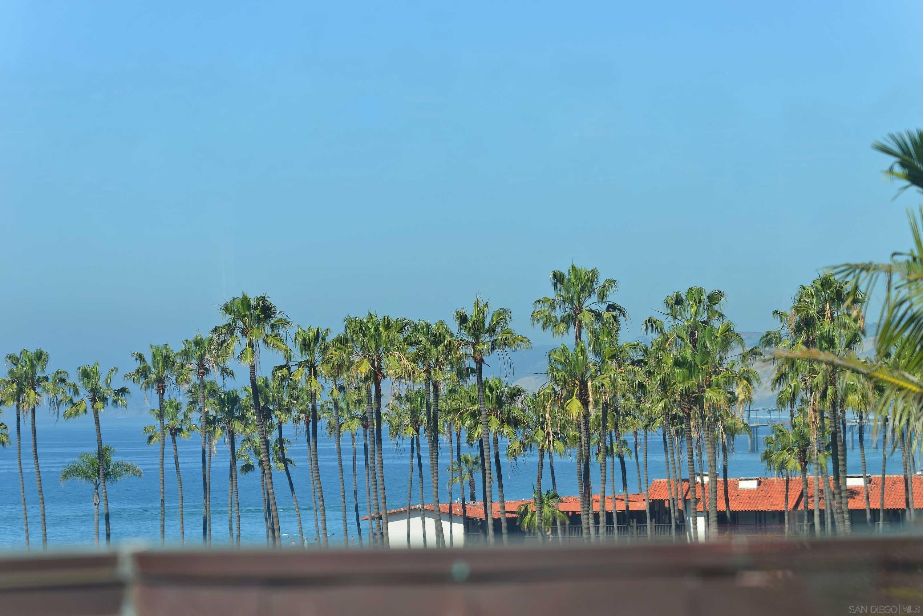 Detail Gallery Image 41 of 48 For 7948  Roseland Dr, La Jolla,  CA 92037 - 5 Beds | 4 Baths