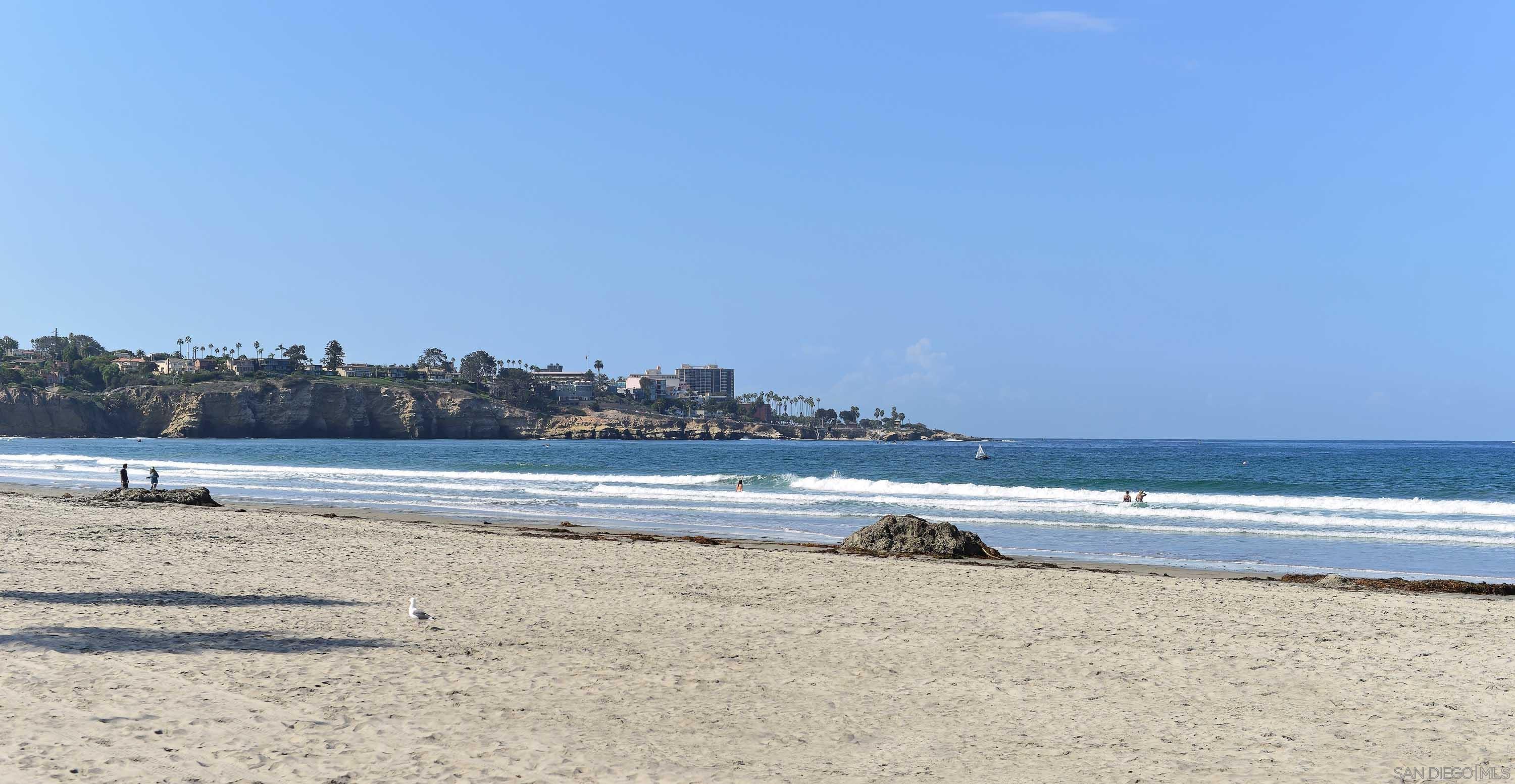 Detail Gallery Image 47 of 48 For 7948  Roseland Dr, La Jolla,  CA 92037 - 5 Beds | 4 Baths