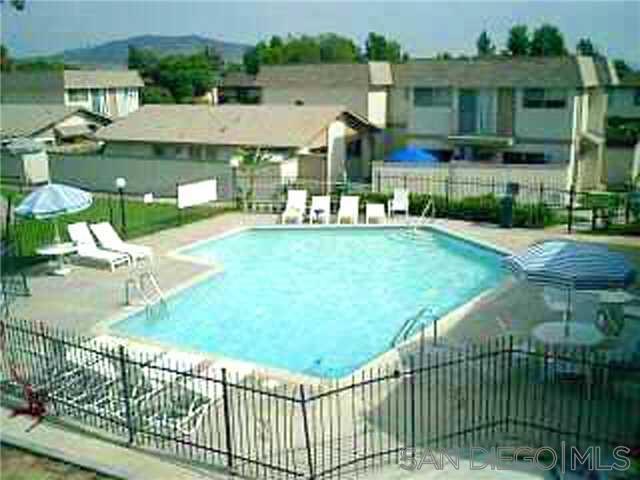 Detail Gallery Image 16 of 23 For 10317  Santana Ranch Dr, Santee,  CA 92071 - 3 Beds | 1/1 Baths