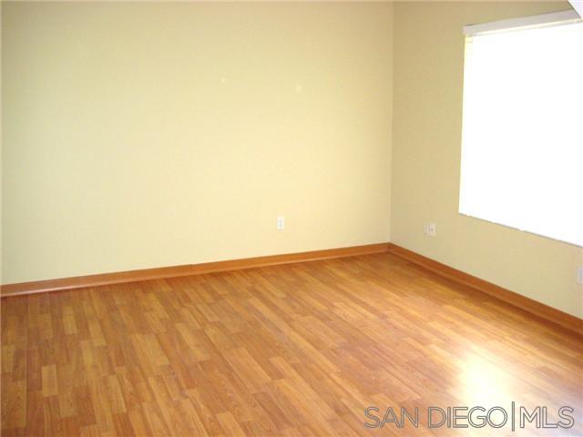 Detail Gallery Image 7 of 23 For 10317  Santana Ranch Dr, Santee,  CA 92071 - 3 Beds | 1/1 Baths