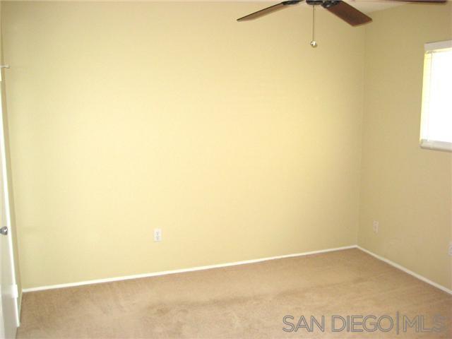 Detail Gallery Image 10 of 23 For 10317  Santana Ranch Dr, Santee,  CA 92071 - 3 Beds | 1/1 Baths