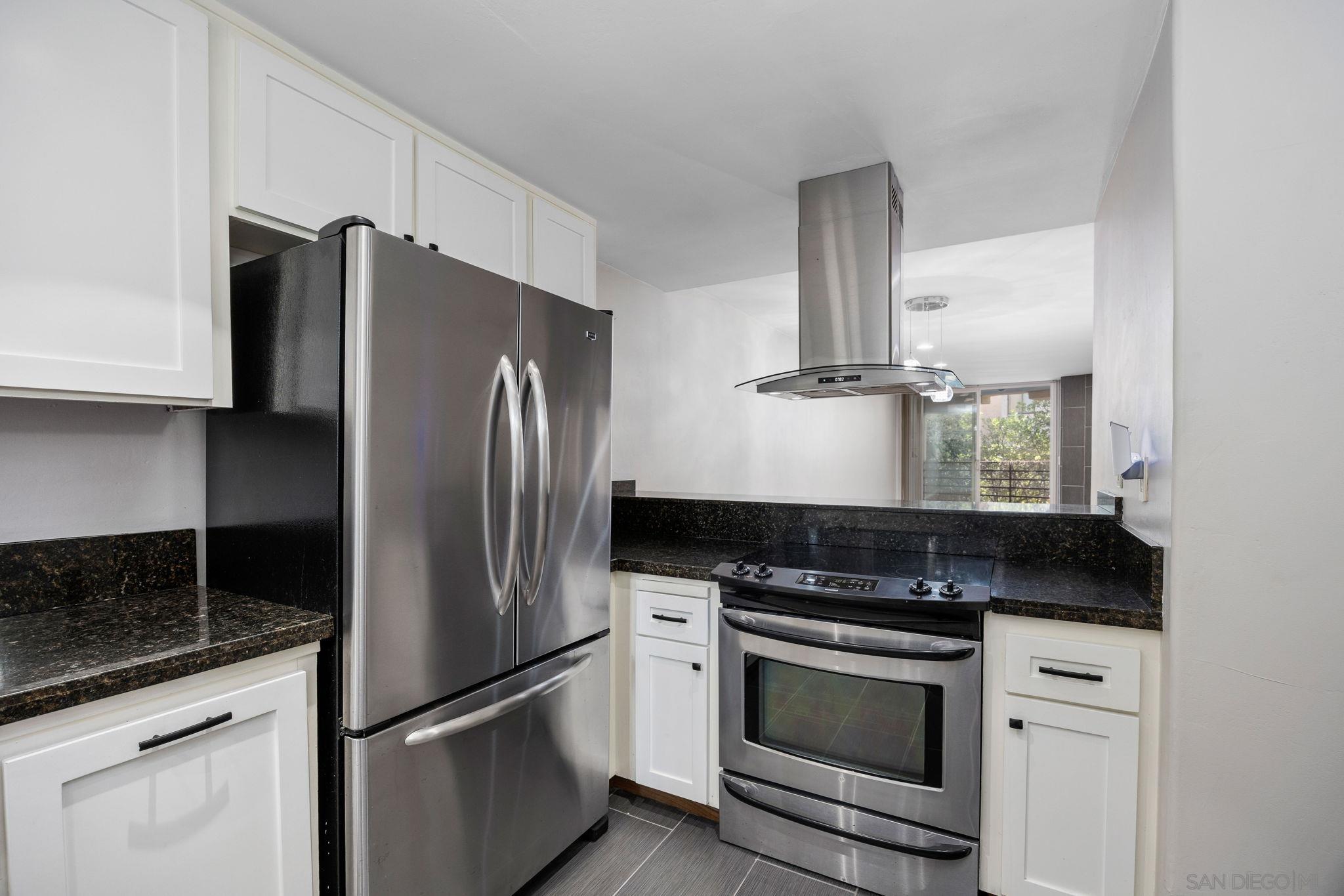 Detail Gallery Image 11 of 42 For 3502  Pringle St  #102,  San Diego,  CA 92110 - 2 Beds | 2 Baths