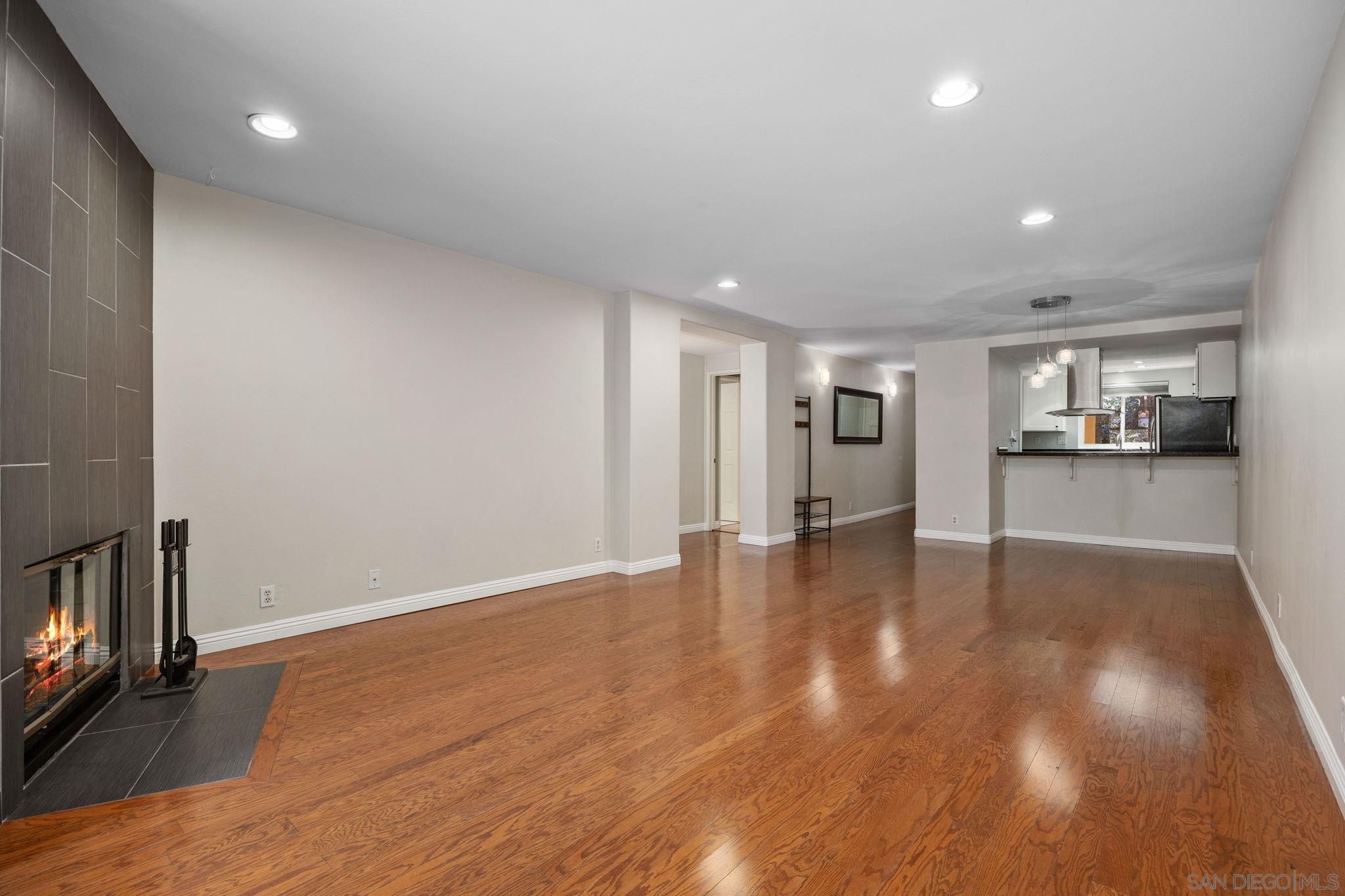 Detail Gallery Image 18 of 42 For 3502  Pringle St  #102,  San Diego,  CA 92110 - 2 Beds | 2 Baths