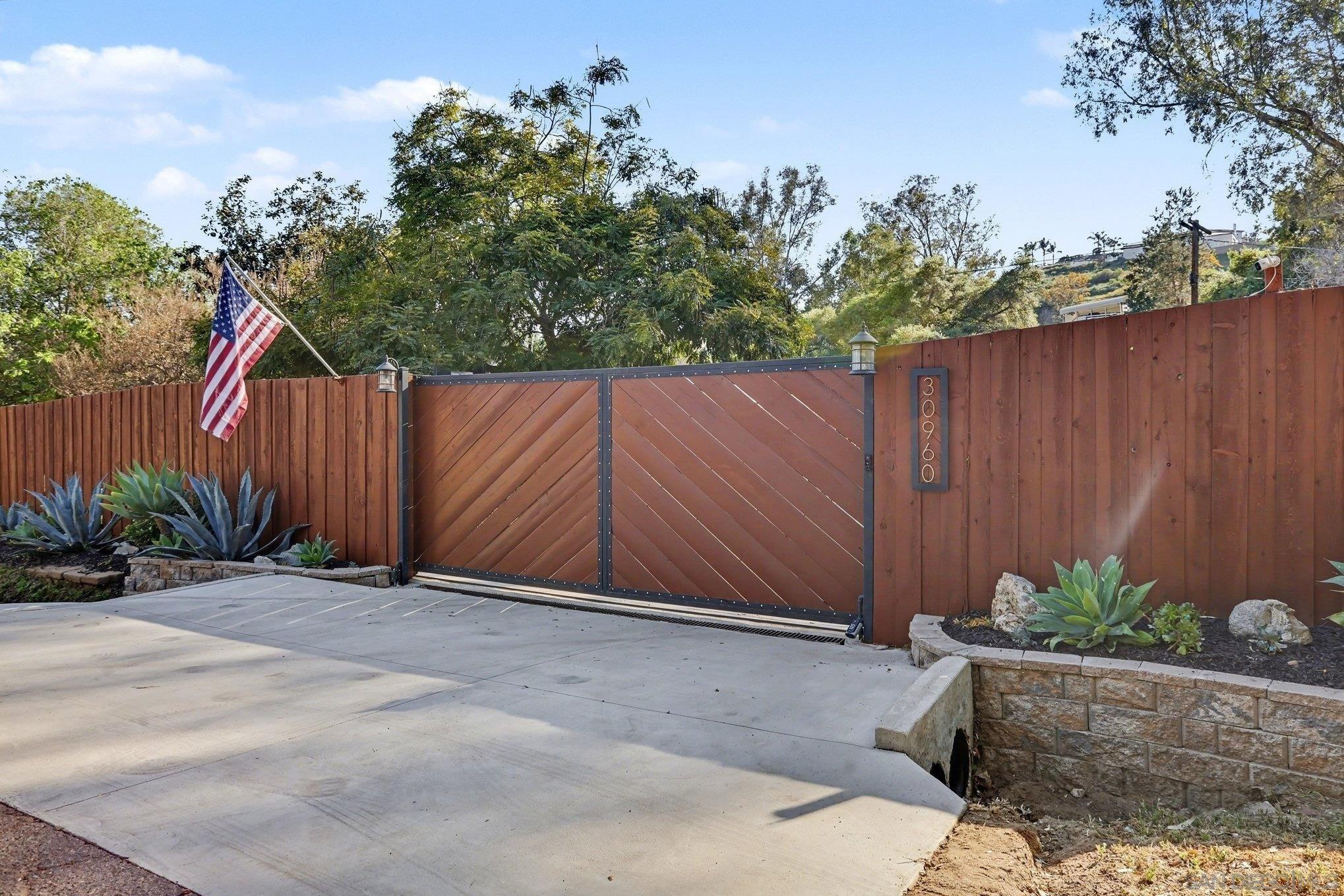 Detail Gallery Image 28 of 29 For 30960  Mission, Bonsall,  CA 92003 - 4 Beds | 2 Baths