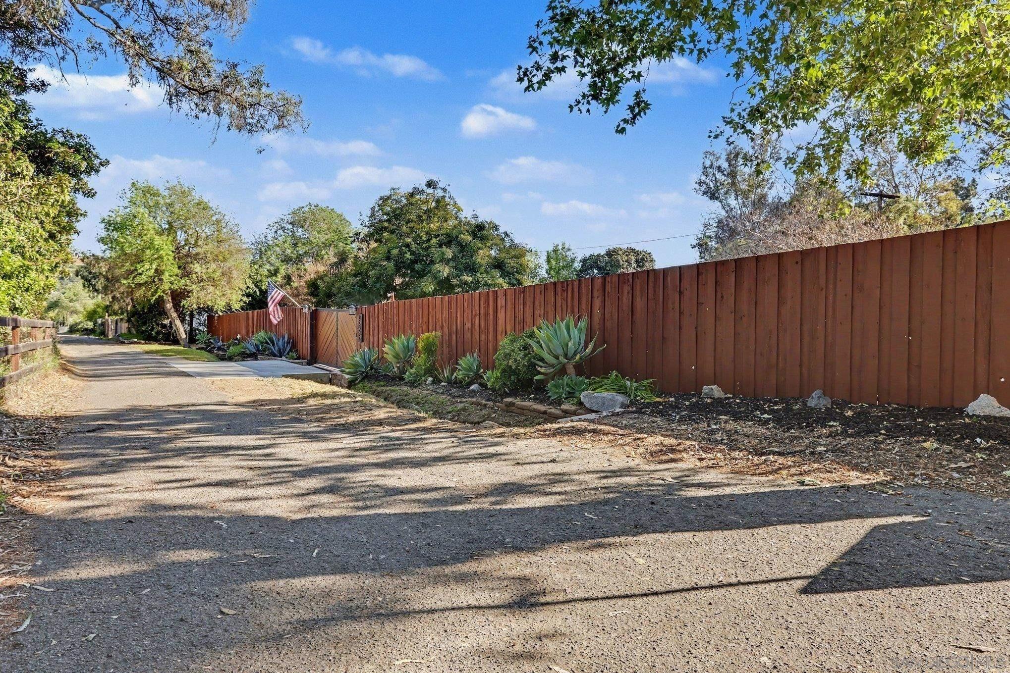 Detail Gallery Image 29 of 29 For 30960  Mission, Bonsall,  CA 92003 - 4 Beds | 2 Baths