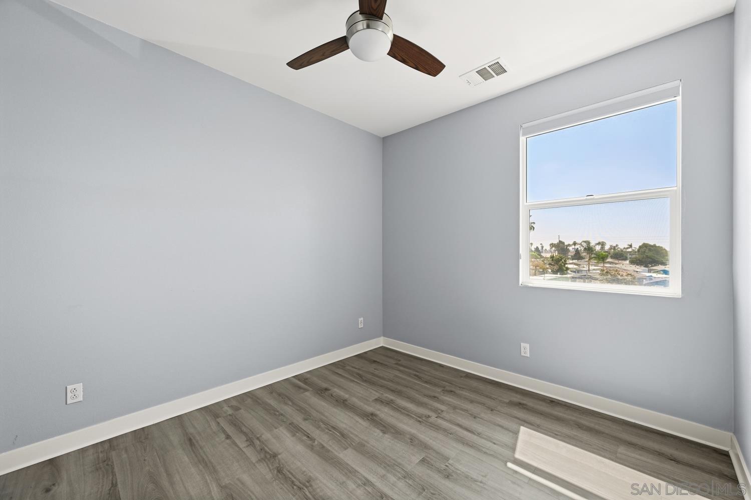 Detail Gallery Image 16 of 38 For 748  Shoreline, Chula Vista,  CA 91910 - 4 Beds | 3/1 Baths