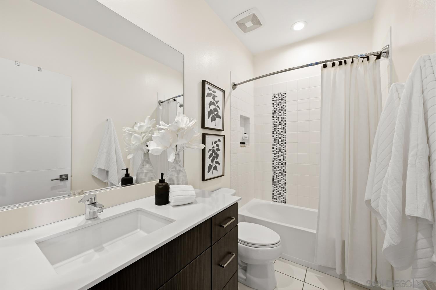 Detail Gallery Image 25 of 38 For 748  Shoreline, Chula Vista,  CA 91910 - 4 Beds | 3/1 Baths