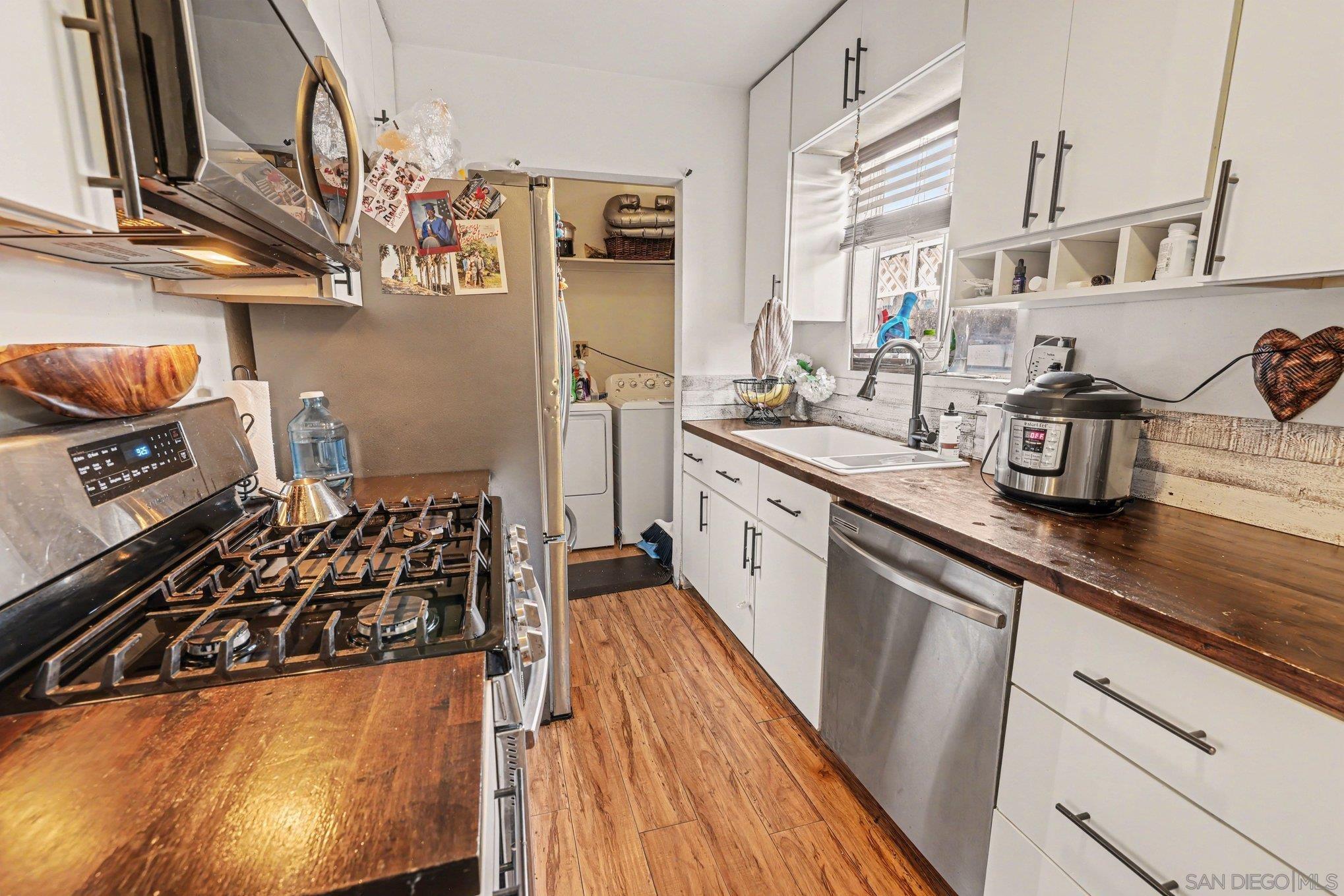 Detail Gallery Image 6 of 27 For 1109-1111  Grand, San Diego,  CA 92109 - – Beds | – Baths