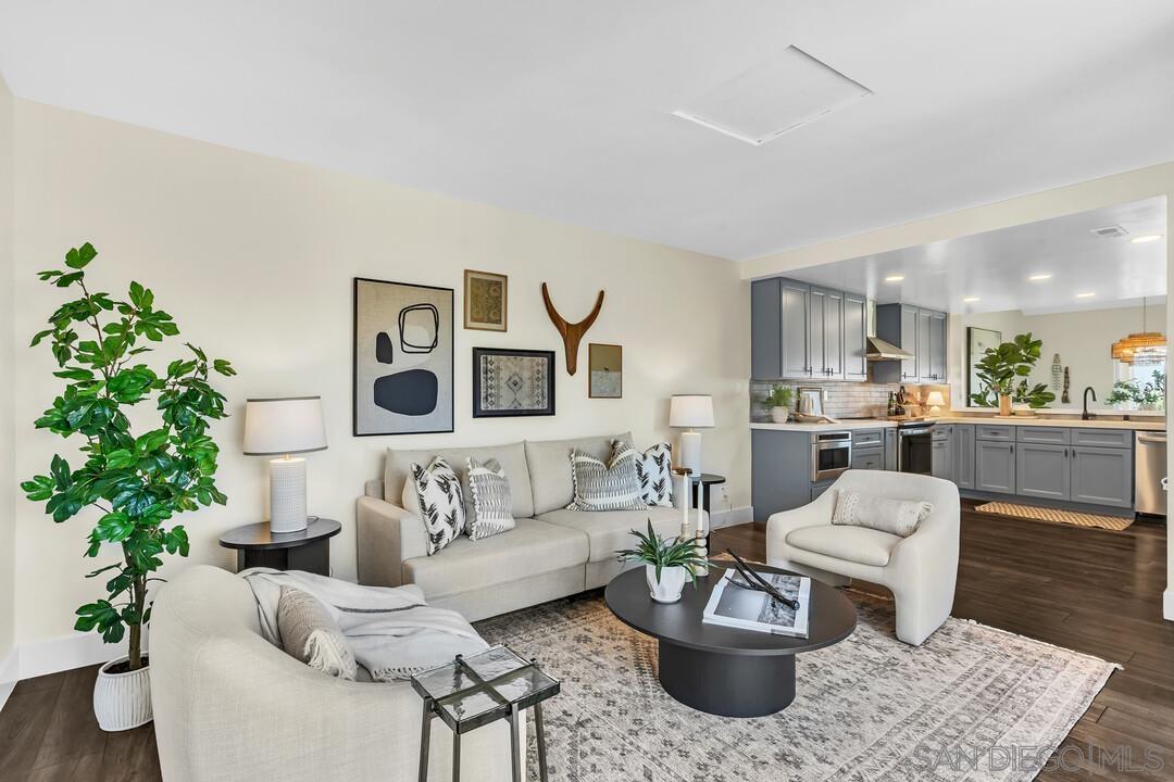 Detail Gallery Image 12 of 50 For 11530  Alkaid, San Diego,  CA 92126 - 3 Beds | 2/1 Baths