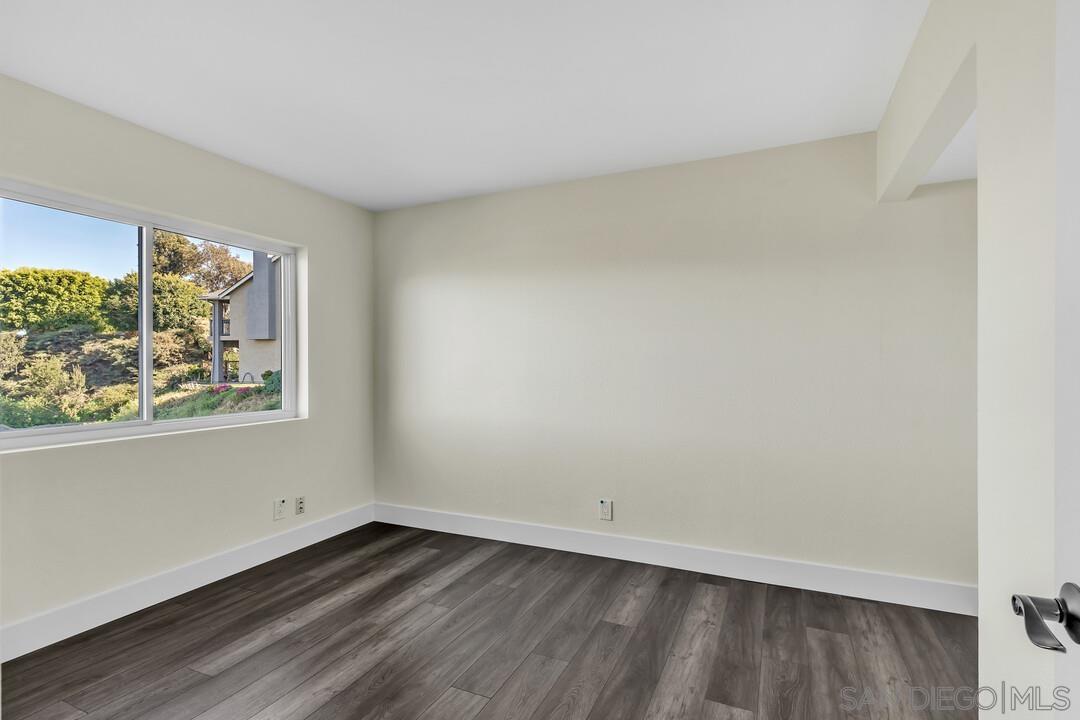 Detail Gallery Image 34 of 50 For 11530  Alkaid, San Diego,  CA 92126 - 3 Beds | 2/1 Baths