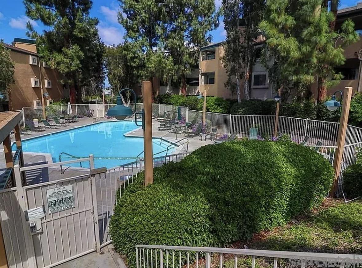 Detail Gallery Image 3 of 28 For 9730  Mesa Springs  #22,  San Diego,  CA 92126 - 1 Beds | 1 Baths