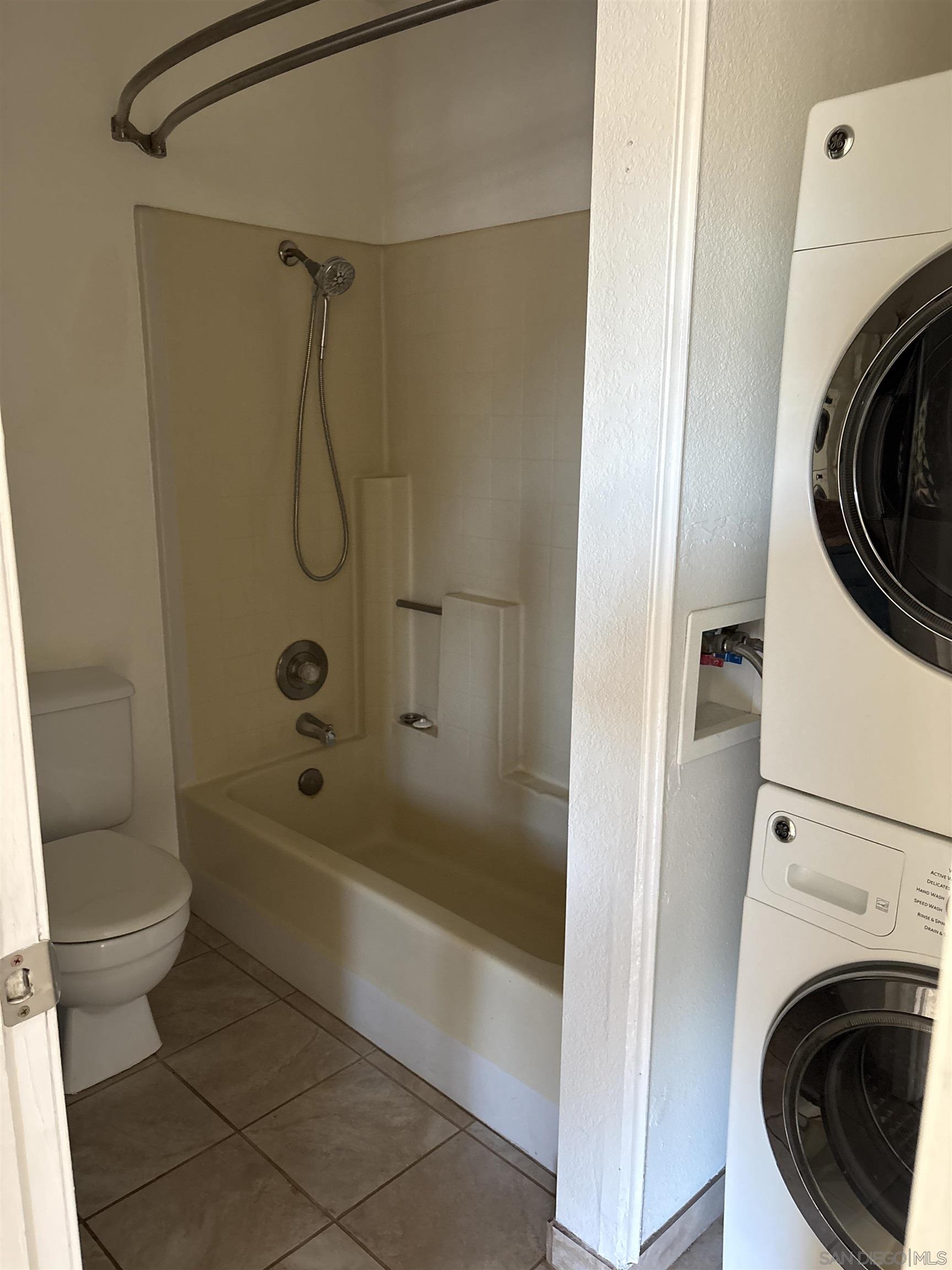 Detail Gallery Image 22 of 28 For 9730  Mesa Springs  #22,  San Diego,  CA 92126 - 1 Beds | 1 Baths