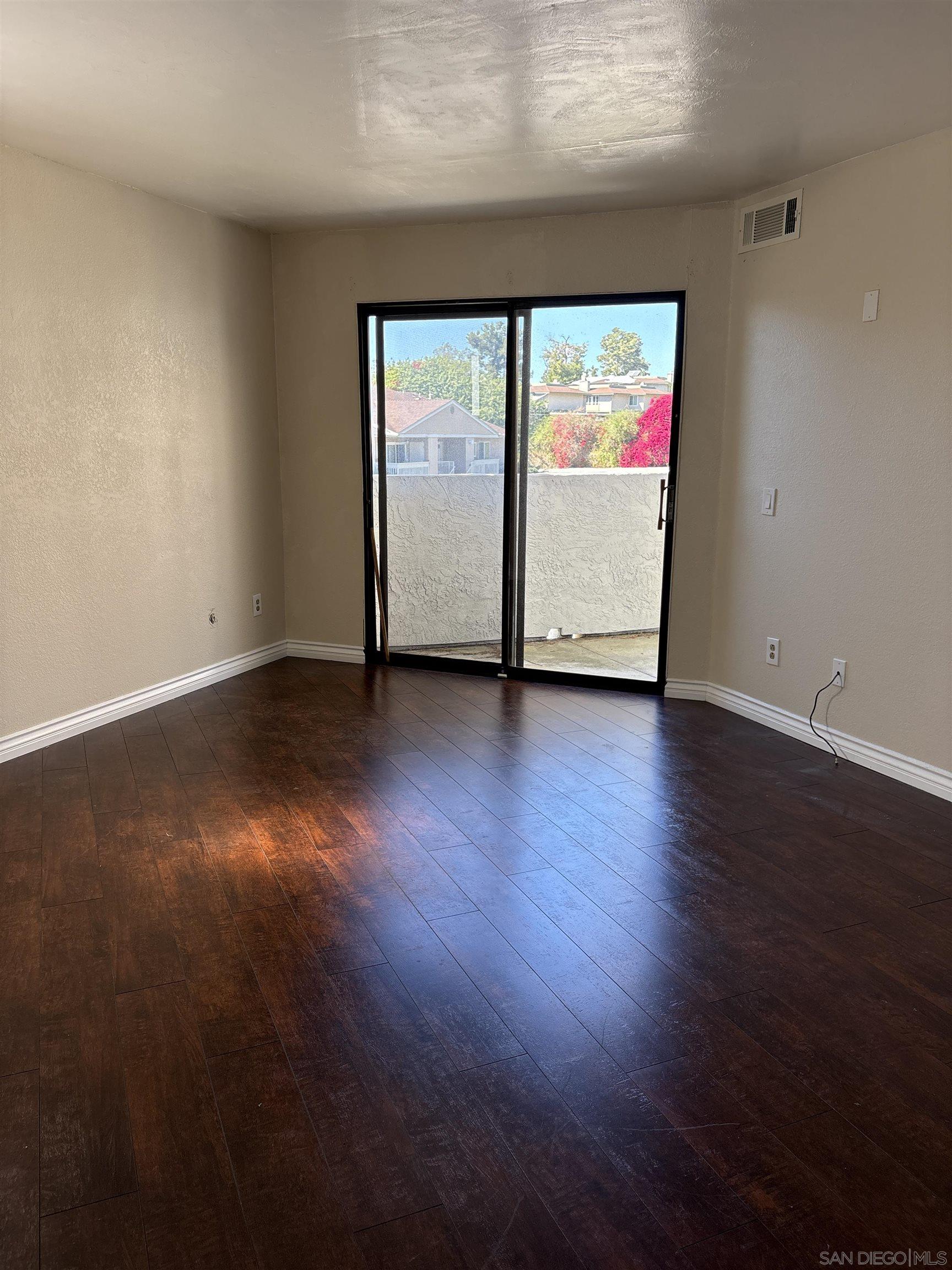 Detail Gallery Image 24 of 28 For 9730  Mesa Springs  #22,  San Diego,  CA 92126 - 1 Beds | 1 Baths