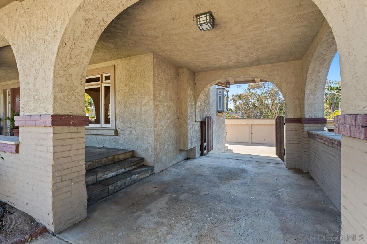 Detail Gallery Image 16 of 71 For 4040  Alameda, San Diego,  CA 92103 - 4 Beds | 4 Baths