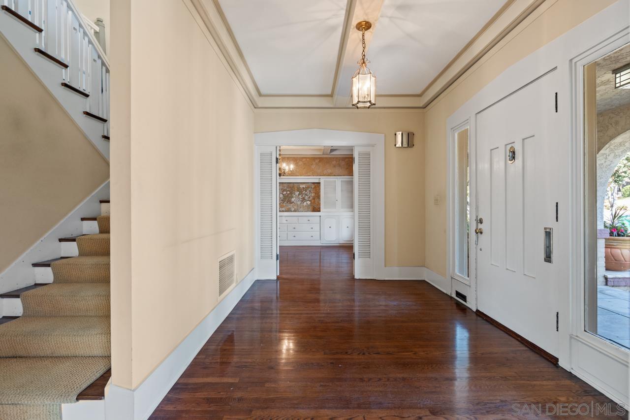 Detail Gallery Image 19 of 71 For 4040  Alameda, San Diego,  CA 92103 - 4 Beds | 4 Baths