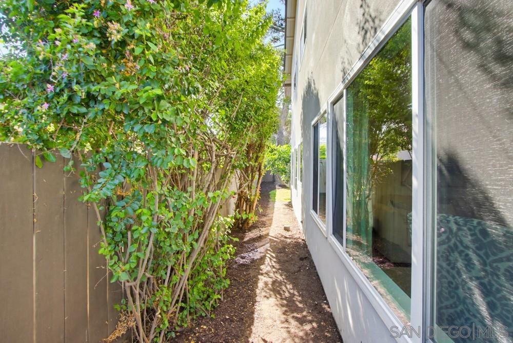 Detail Gallery Image 47 of 57 For 11050  Westonhill Dr, San Diego,  CA 92126 - 5 Beds | 3 Baths