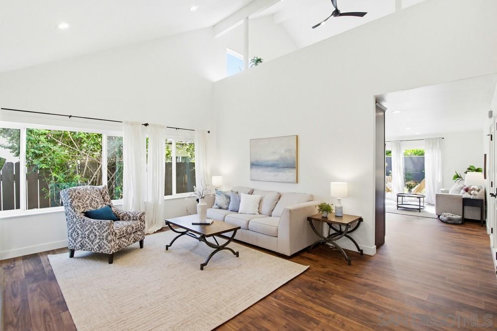 Detail Gallery Image 10 of 57 For 11050  Westonhill Dr, San Diego,  CA 92126 - 5 Beds | 3 Baths