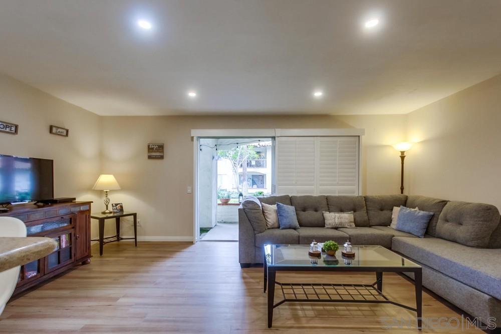 Detail Gallery Image 3 of 17 For 6009  Rancho Mission  107, San Diego,  CA 92108 - 1 Beds | 1 Baths