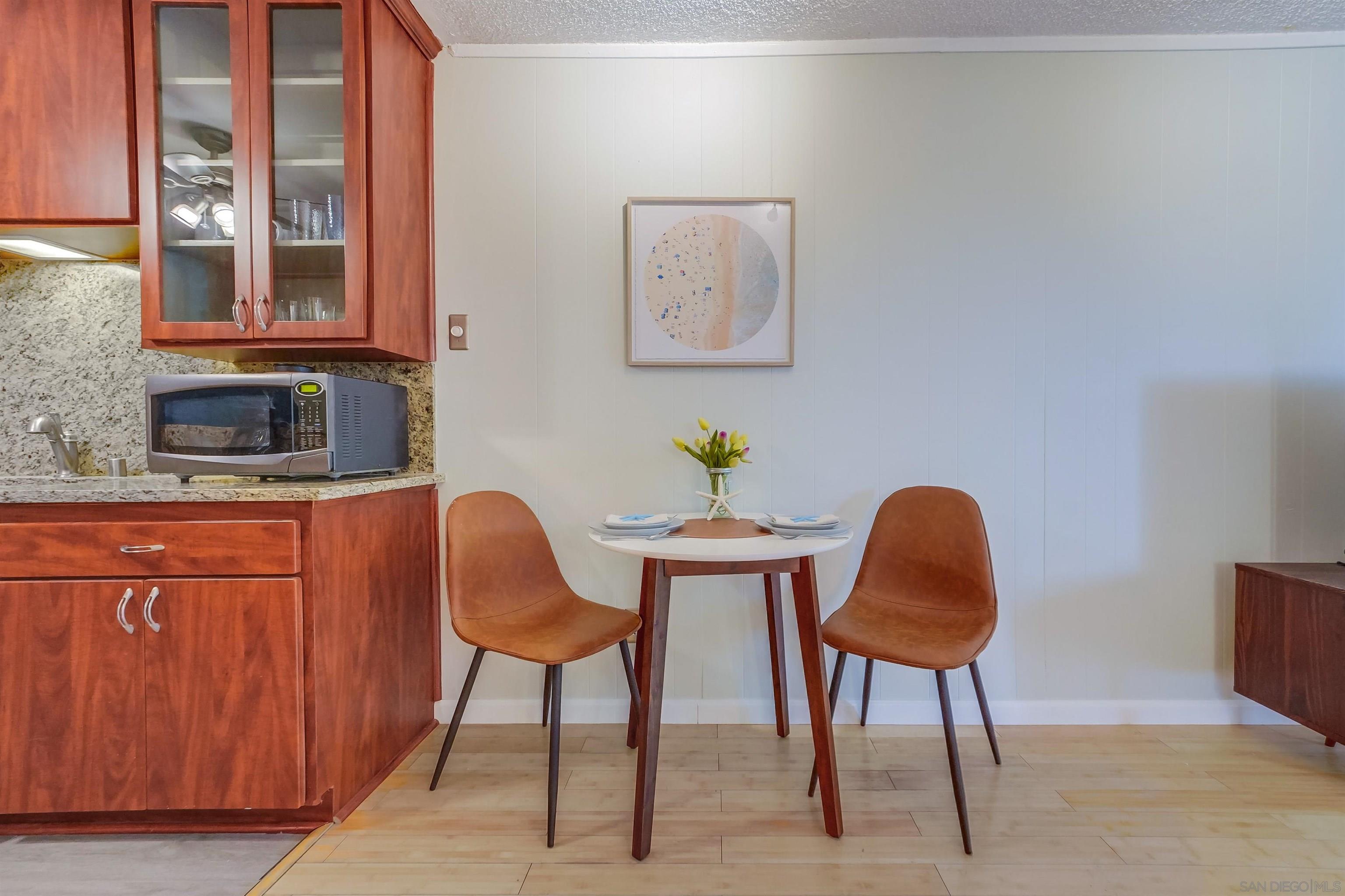 Detail Gallery Image 6 of 30 For 4444 W Point Loma  #41,  San Diego,  CA 92107 - 1 Beds | 1 Baths