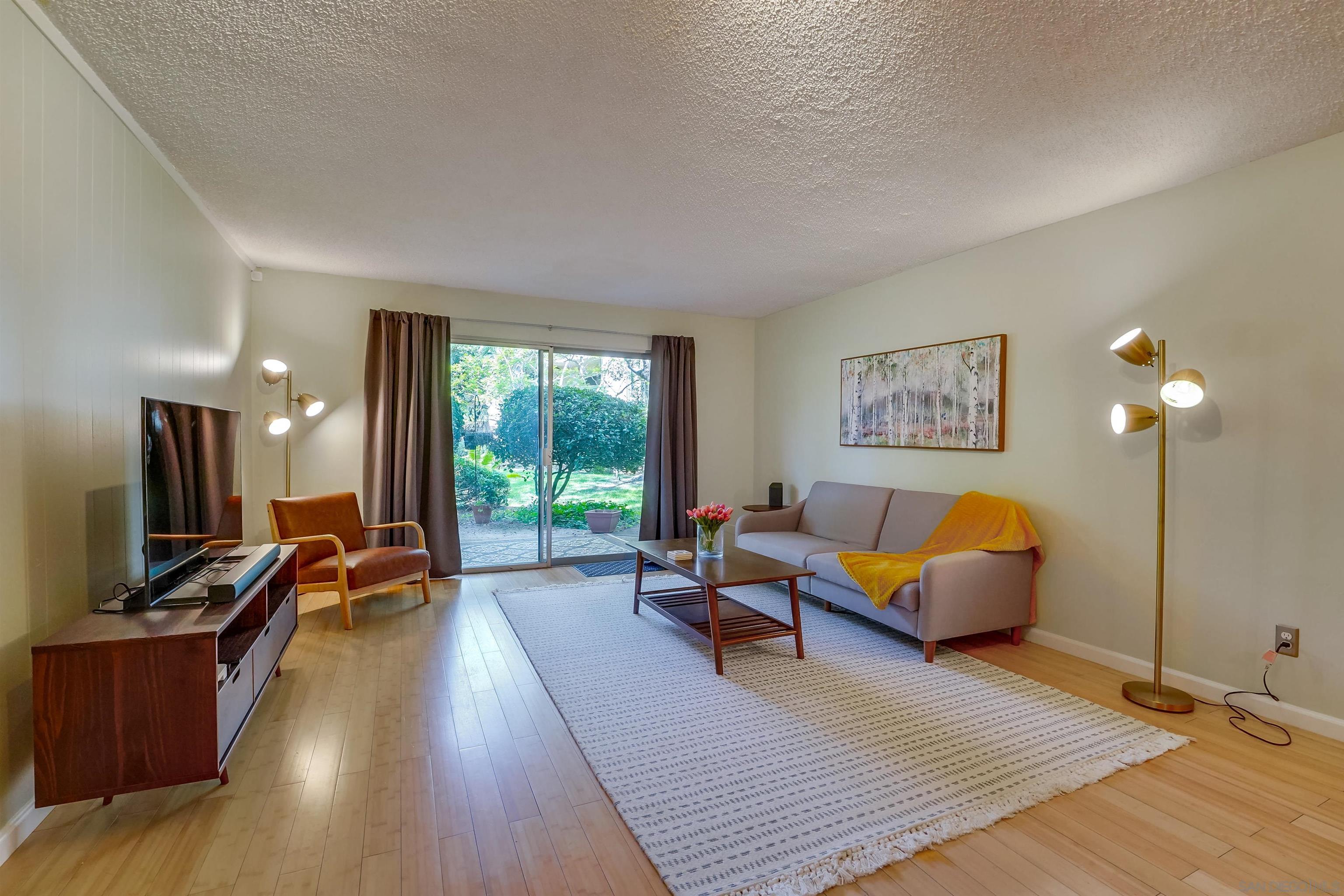 Detail Gallery Image 2 of 30 For 4444 W Point Loma  #41,  San Diego,  CA 92107 - 1 Beds | 1 Baths