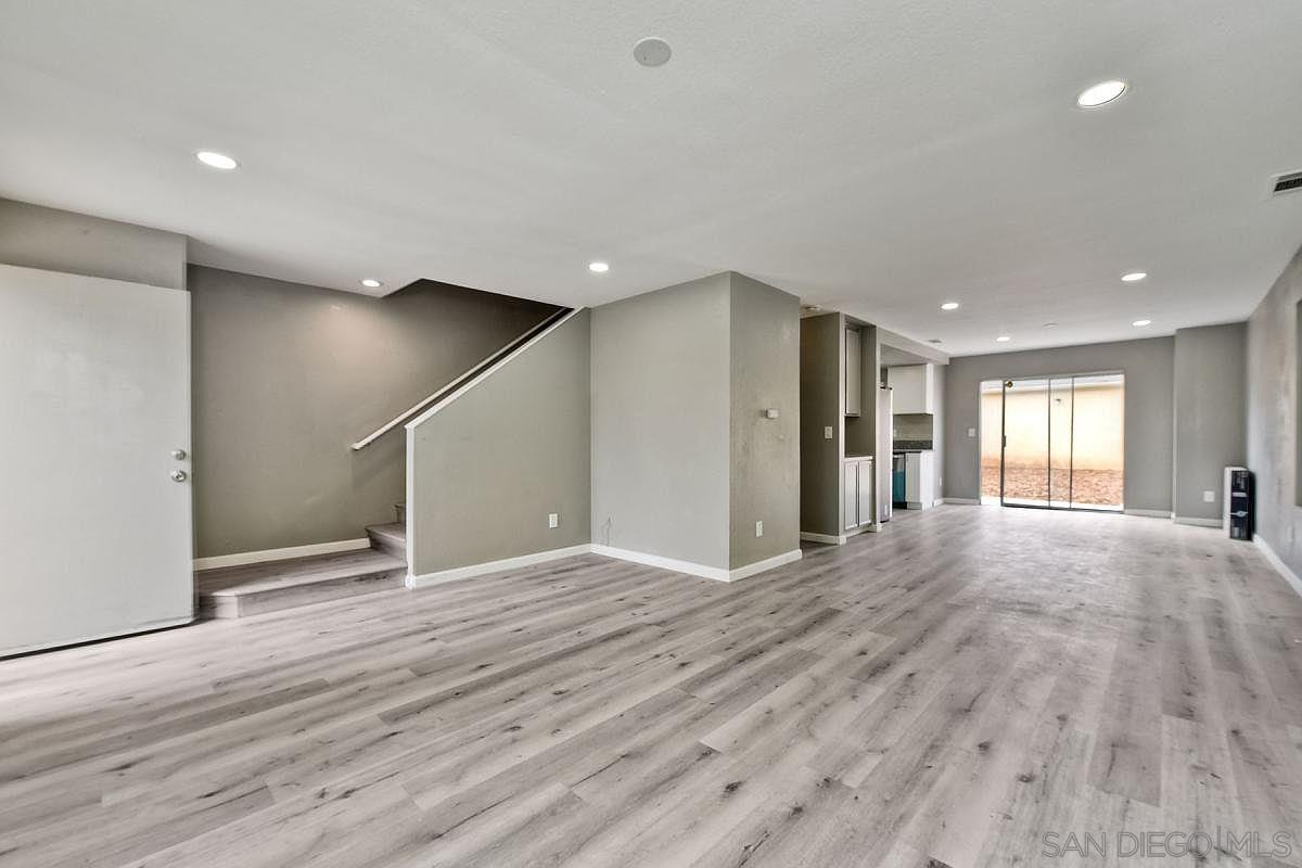 Detail Gallery Image 2 of 14 For 1026-28  Georgia, Imperial Beach,  CA 91932 - – Beds | – Baths