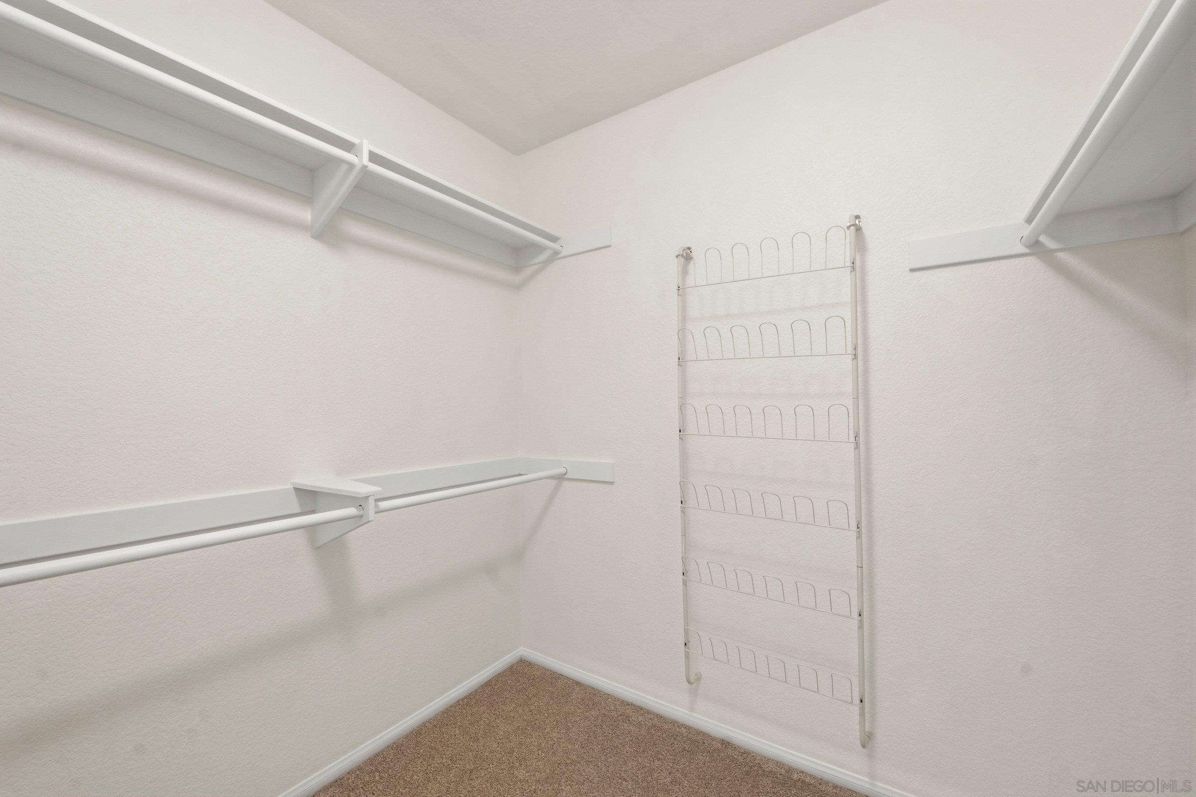 Detail Gallery Image 25 of 39 For 3439  Northwood Dr., Oceanside,  CA 92058 - 4 Beds | 2/1 Baths