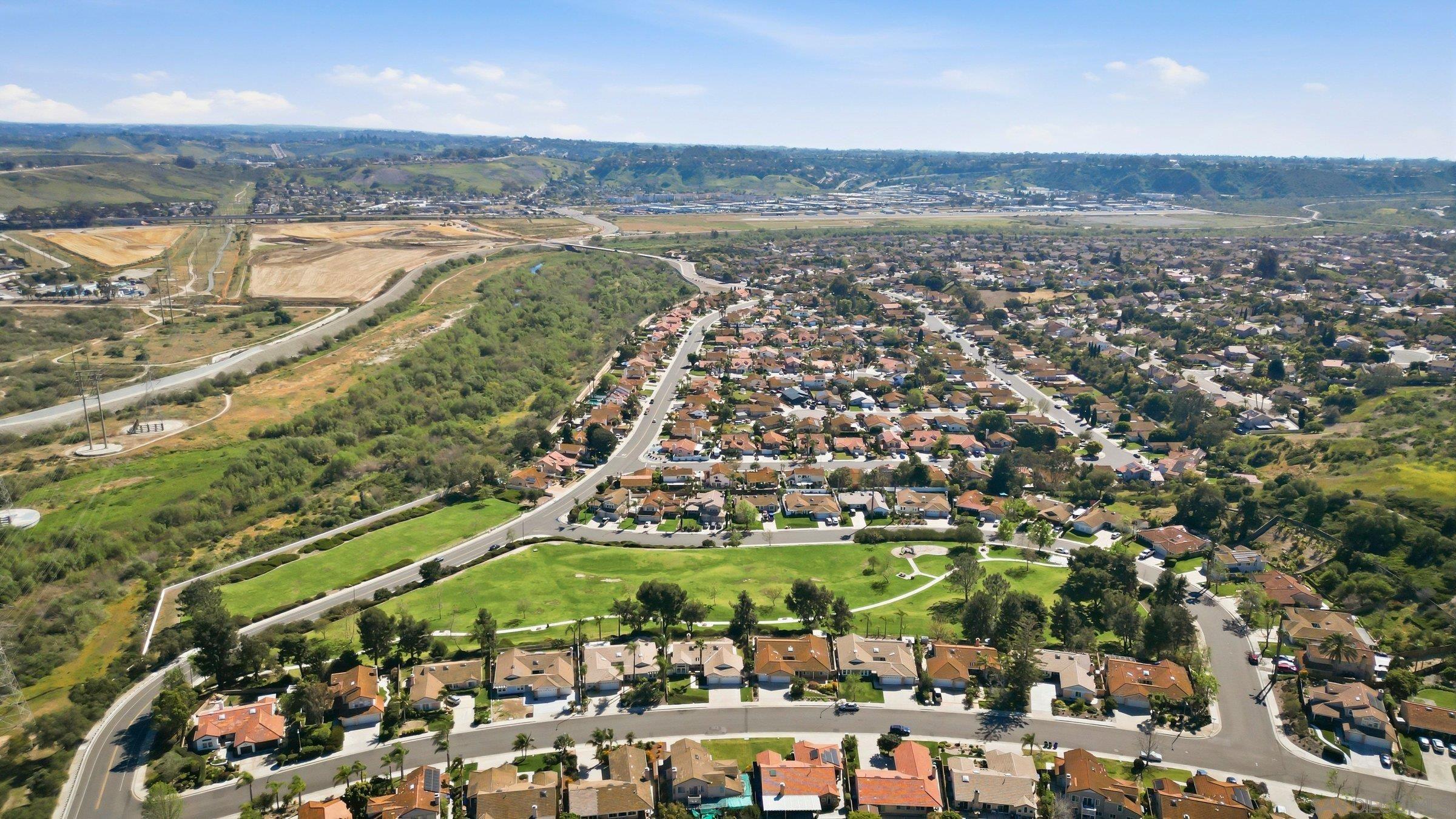 Detail Gallery Image 37 of 39 For 3439  Northwood Dr., Oceanside,  CA 92058 - 4 Beds | 2/1 Baths