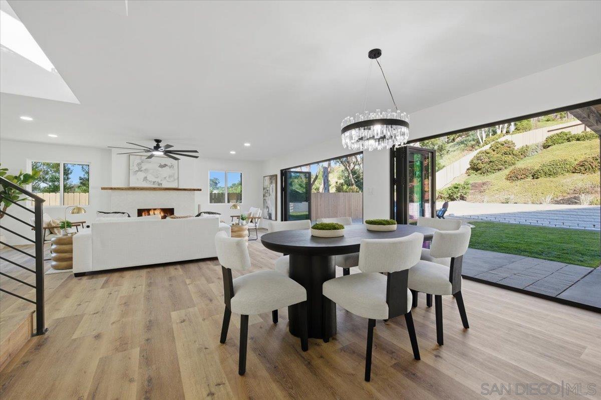 Detail Gallery Image 14 of 30 For 3590  Syracuse Ave, San Diego,  CA 92122 - 5 Beds | 3 Baths