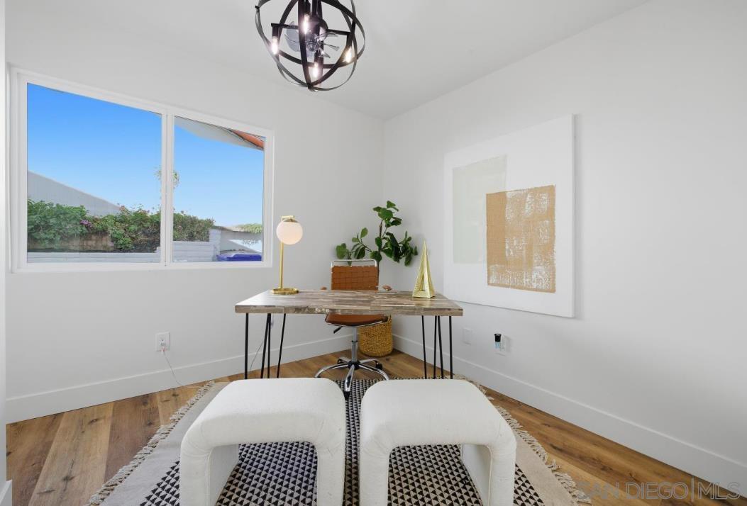 Detail Gallery Image 17 of 30 For 3590  Syracuse Ave, San Diego,  CA 92122 - 5 Beds | 3 Baths