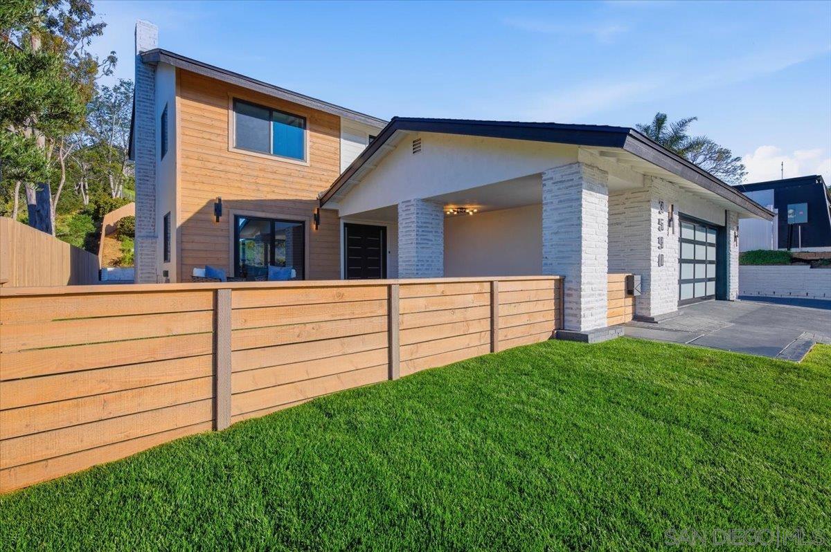 Detail Gallery Image 4 of 30 For 3590  Syracuse Ave, San Diego,  CA 92122 - 5 Beds | 3 Baths